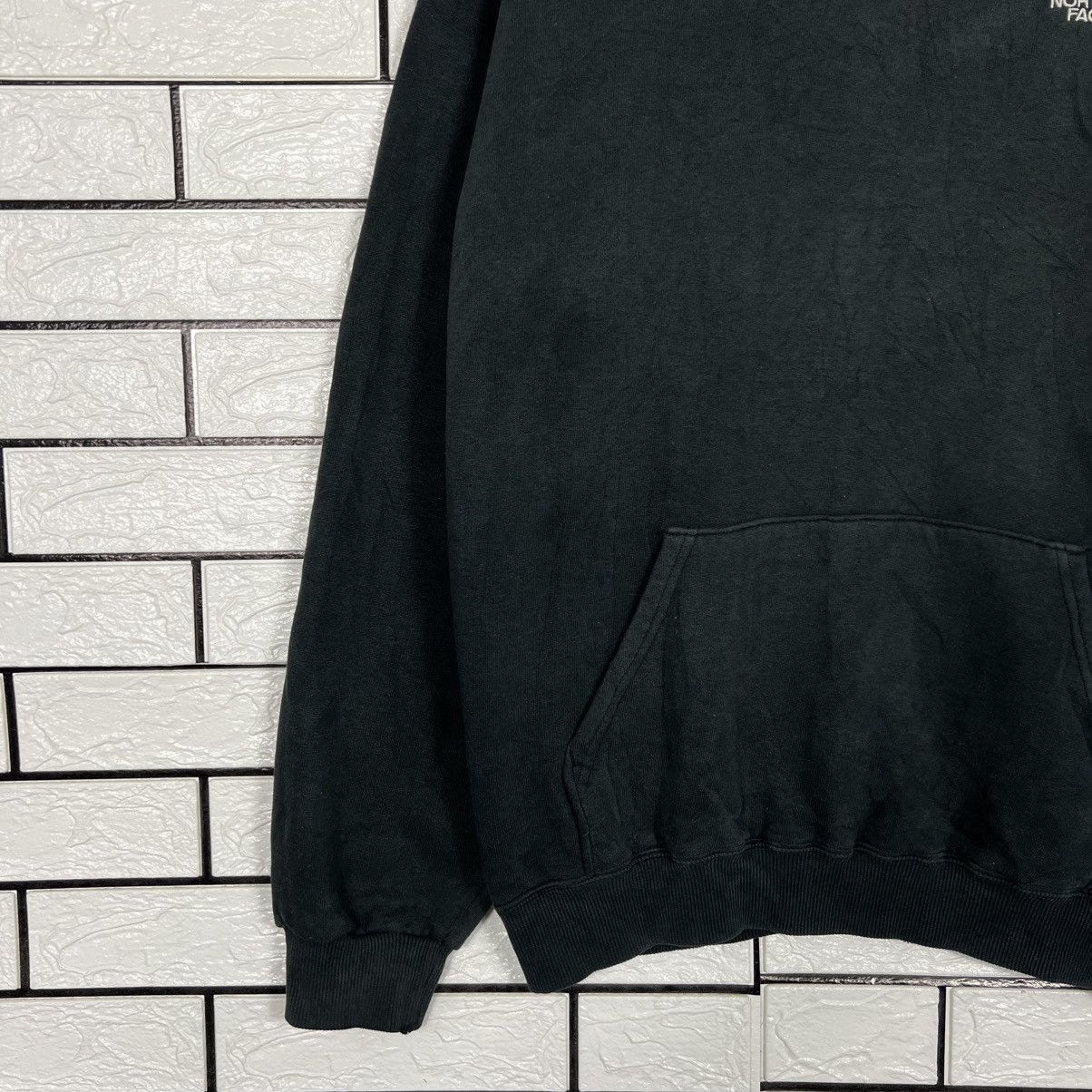 The North Face THE NORTH FACE Embroidered Logo Pullover Hoodies #4213-C192 Size US XXL / EU 58 / 5 - 6 Thumbnail