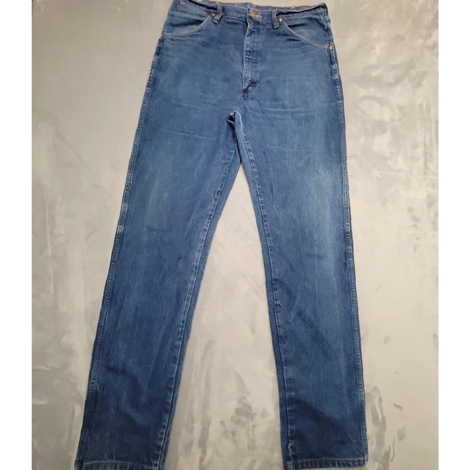 Wrangler Vintage Wrangler Jeans Mens 36x36 Faded Whiskered Denim Cowboy Made in USA Pants Size US 36 / EU 52 - 2 Thumbnail