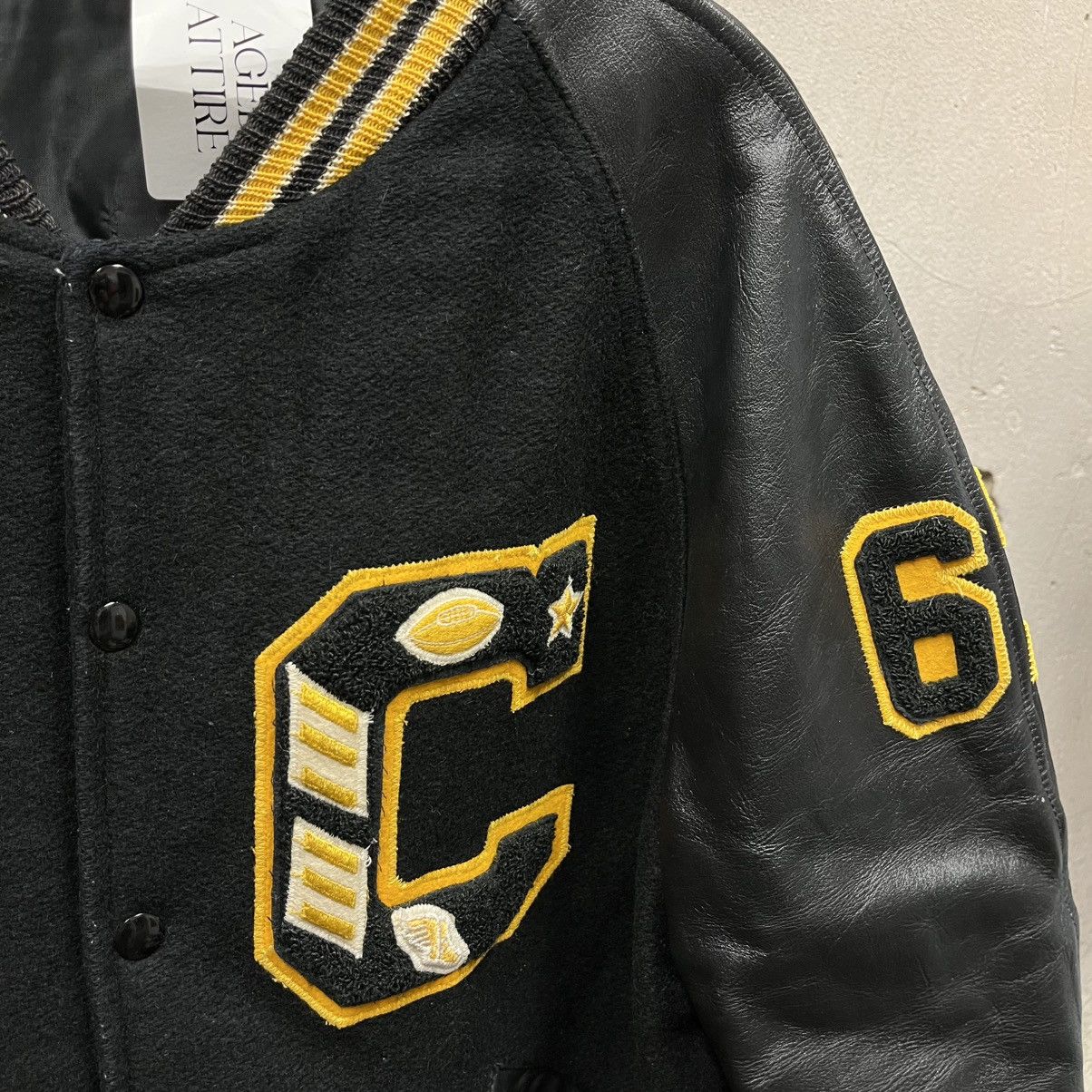 Vintage Vintage 80s Wool & Leather C High School Varsity Jacket 6-7 Size US XL / EU 56 / 4 - 2 Thumbnail
