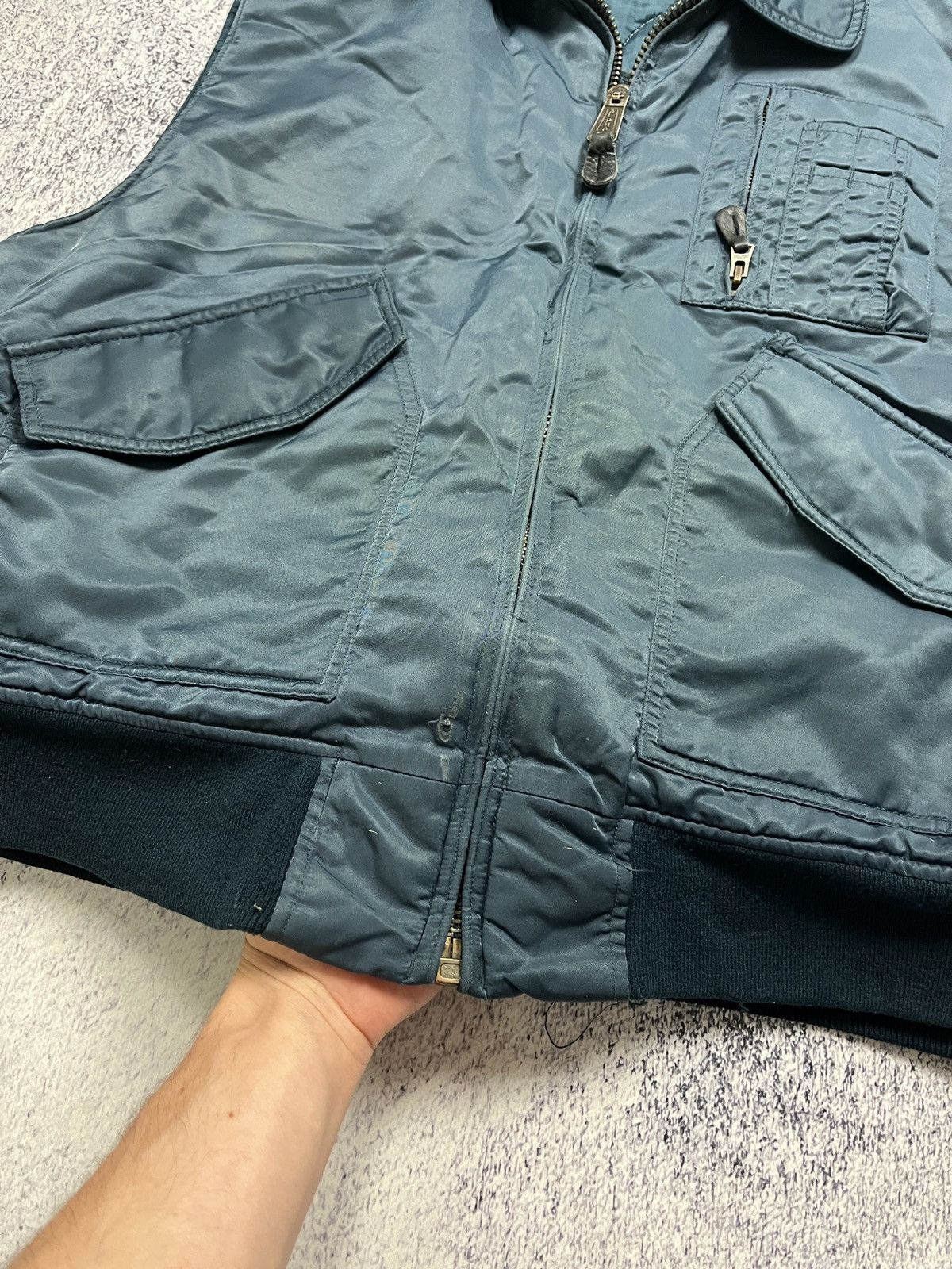 Japanese Brand × Vintage Vintage Military Vest Cold Weather Jacket Flyers CWU-36p Size US L / EU 52-54 / 3 - 9 Thumbnail