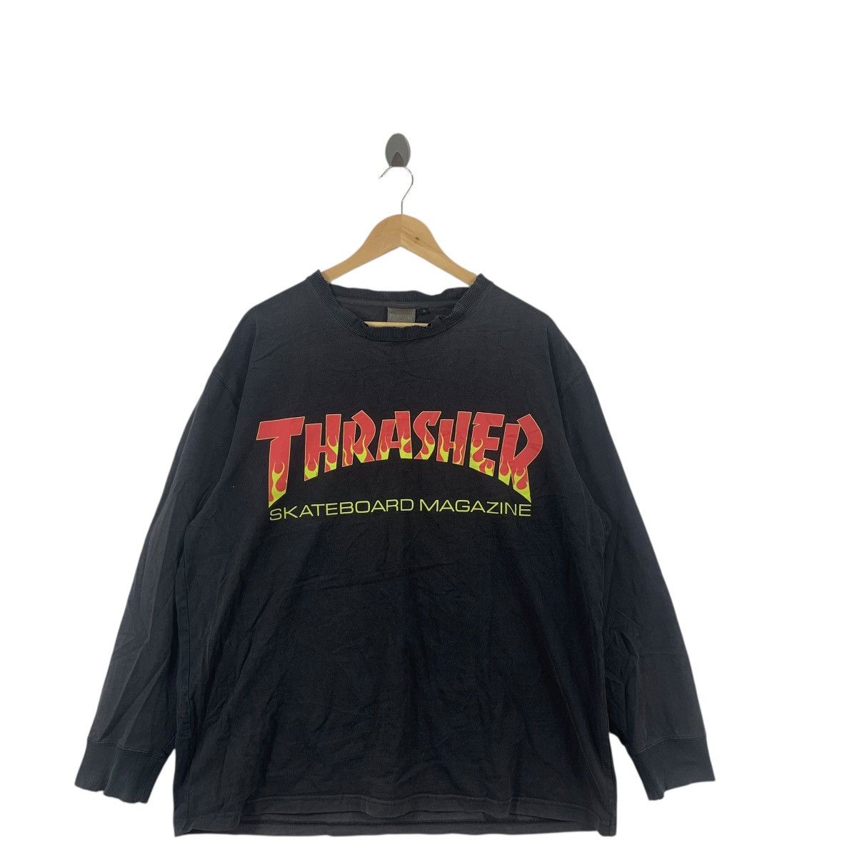 Thrasher Vintage THRASHER MAGAZINE SKATEBOARD Flame Tee Shirt Top Size US XXL / EU 58 / 5 - 4 Thumbnail
