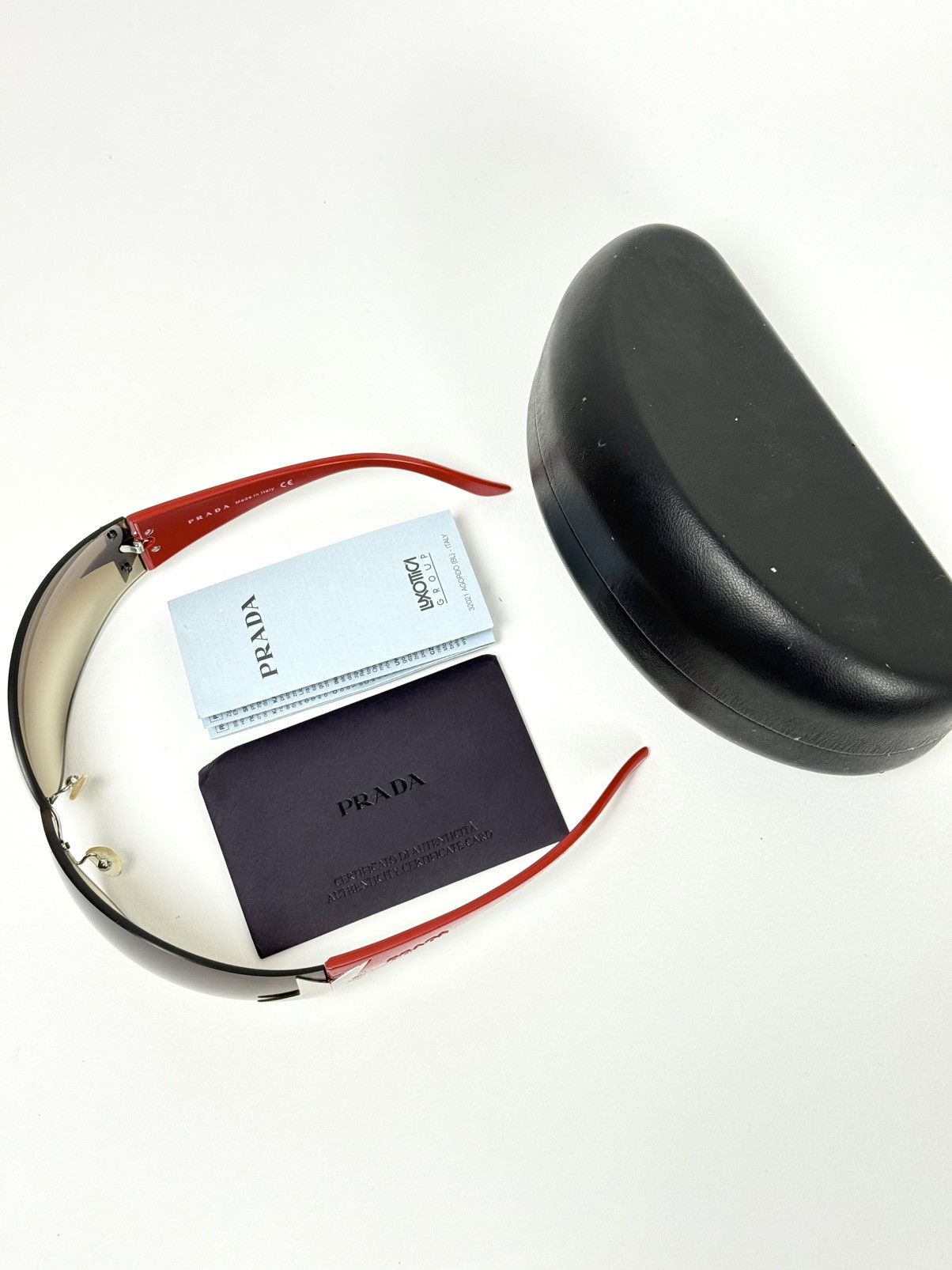 Prada Y2K ICONIC PRADA CHROME STAR SUNGLASSES IN RED Size ONE SIZE - 7 Thumbnail