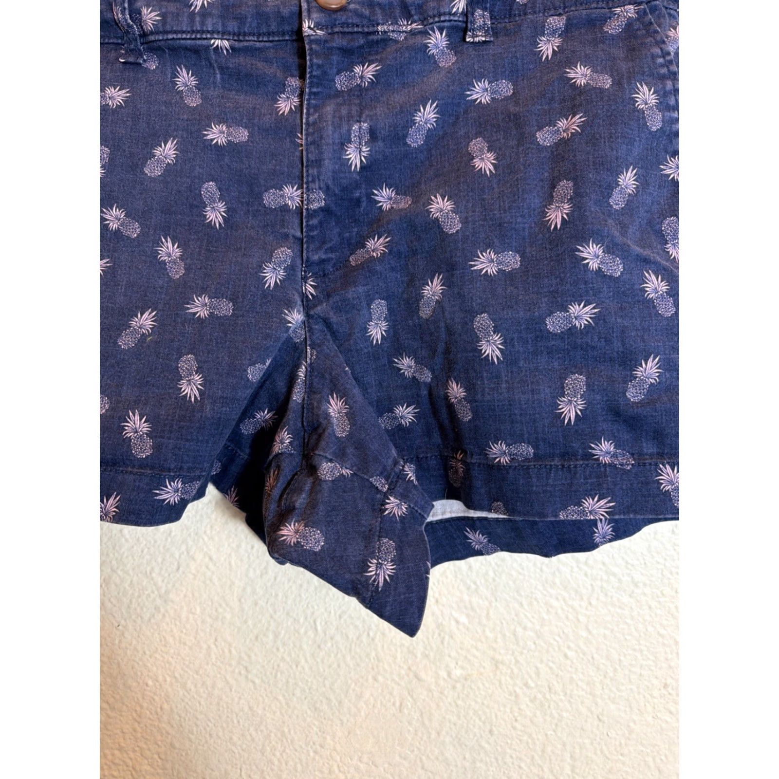 Gap VINTAGE Gap WOMENS INDIGO KHAKI W/ PINEAPPLES PRINT 3" SHORT W/ POCKETS SIZE 10 Size 32" / US 10 / IT 46 - 4 Thumbnail