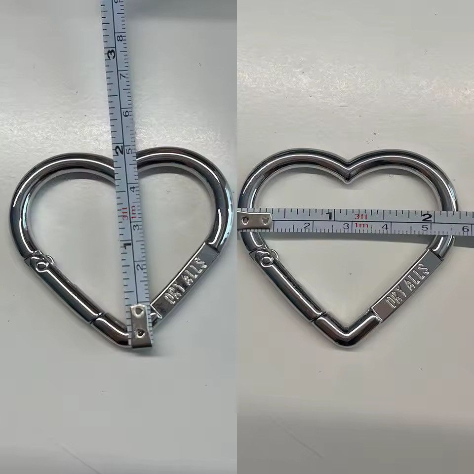 Human Made Human Made carabiner heart keychain with logo