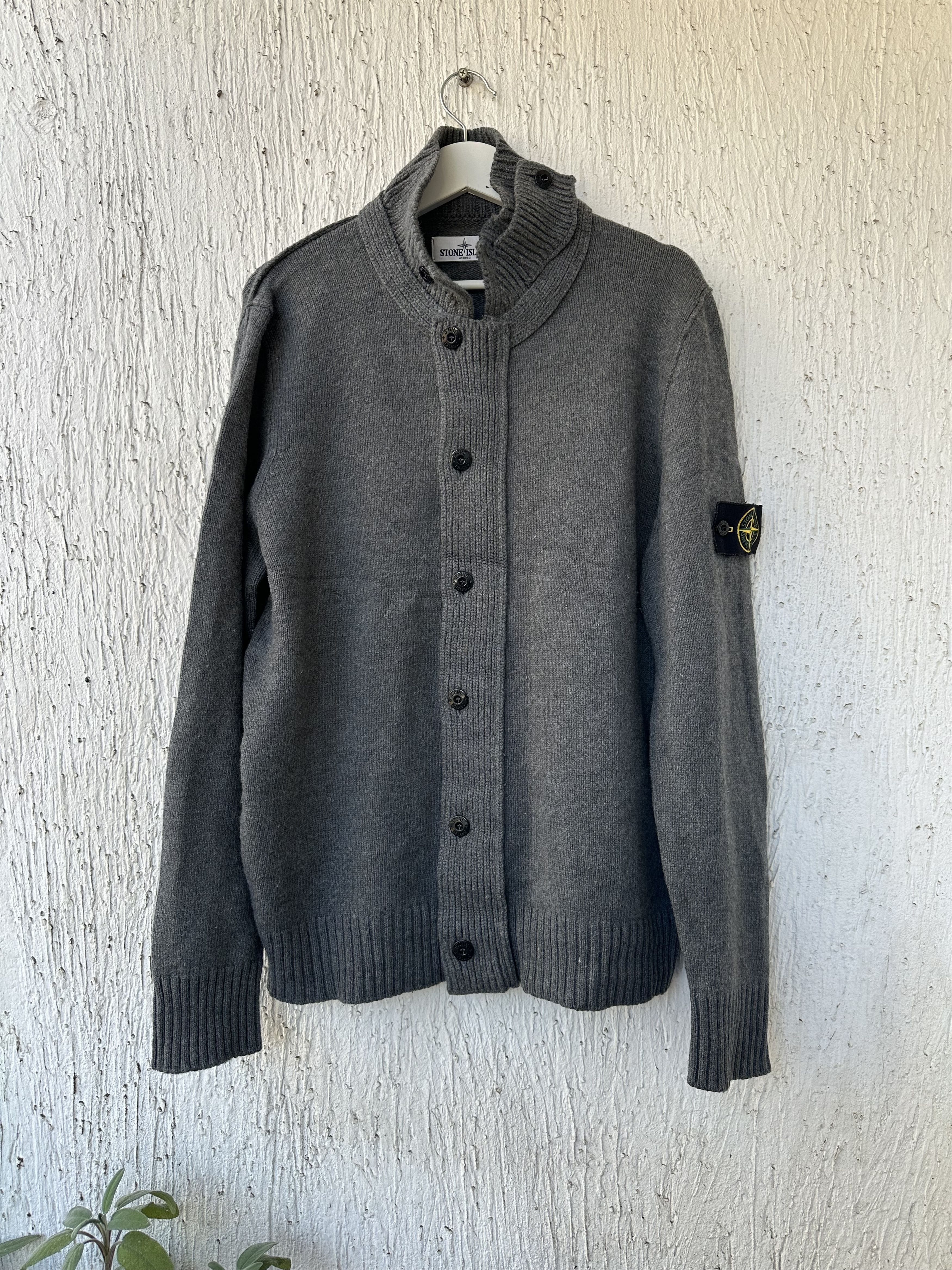 Stone Island buttoned mock neck wool cardigan Size US XXL / EU 58 / 5 - 1 Thumbnail