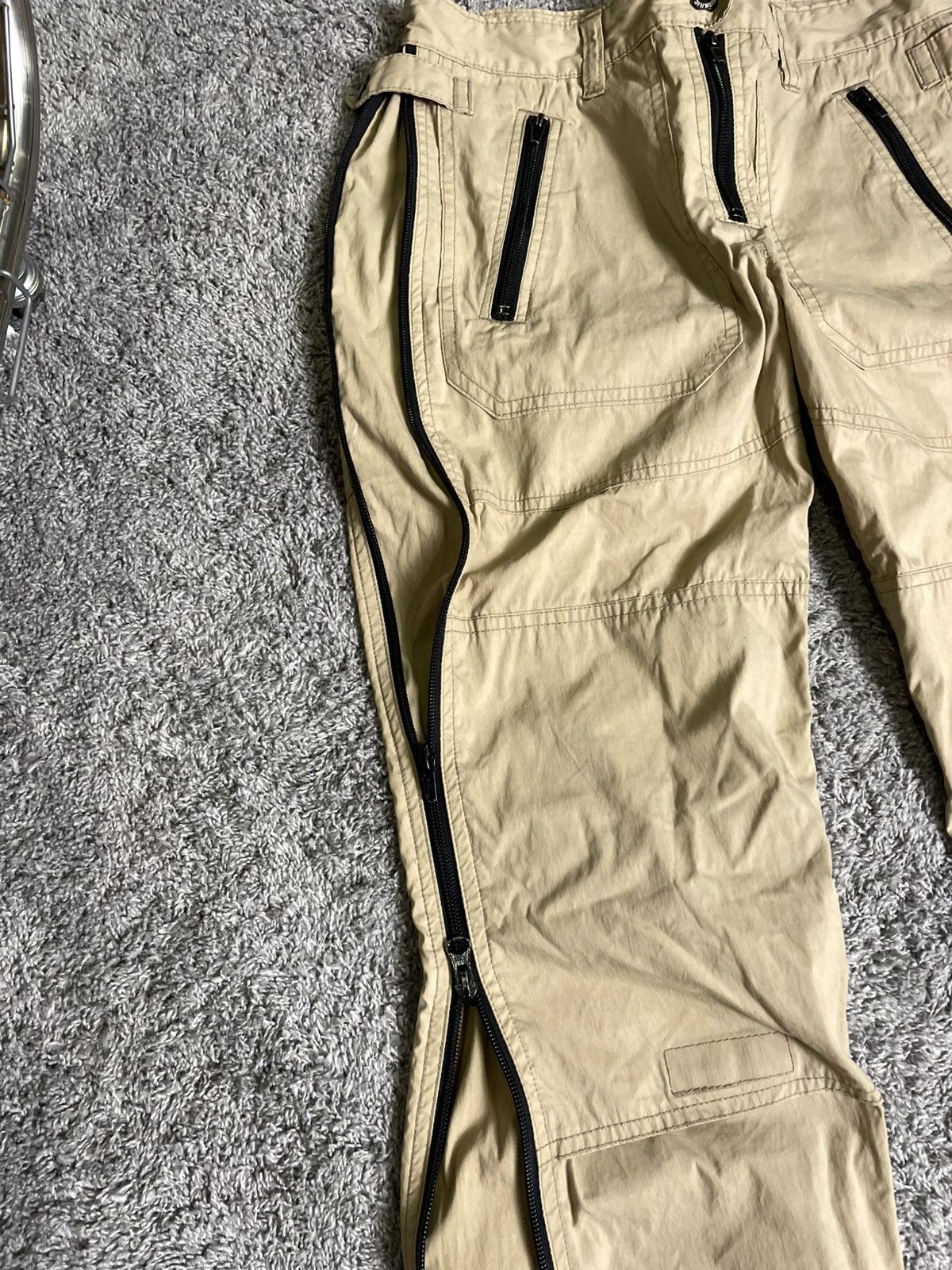 Hysteric Glamour 90’s Hysteric Glamour Survival Cargo Zip Pant Size US 30 / EU 46 - 16 Thumbnail