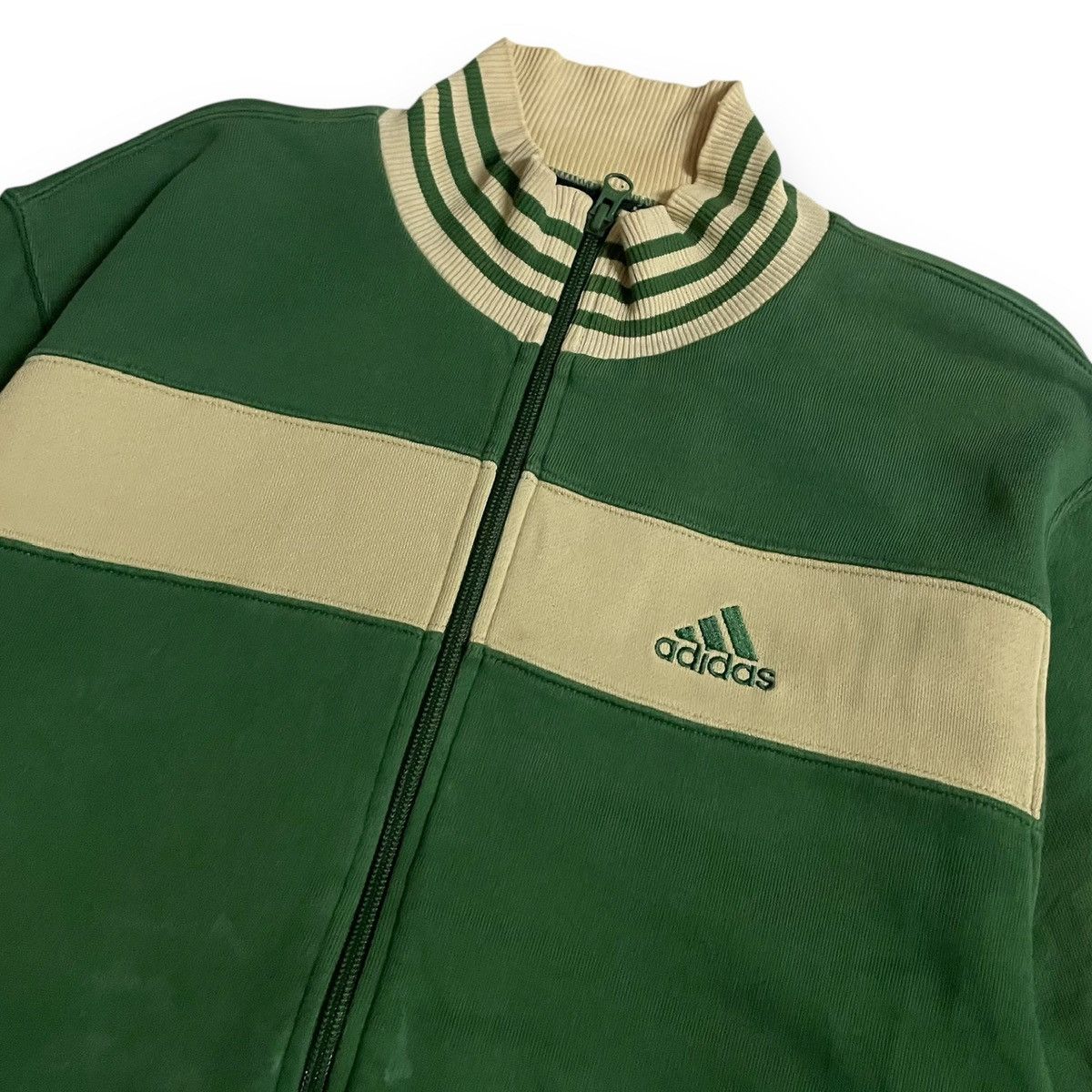 Adidas Vintage Adidas Zipper Retro Vibe Colourway Trademark Size US M / EU 48-50 / 2 - 3 Thumbnail