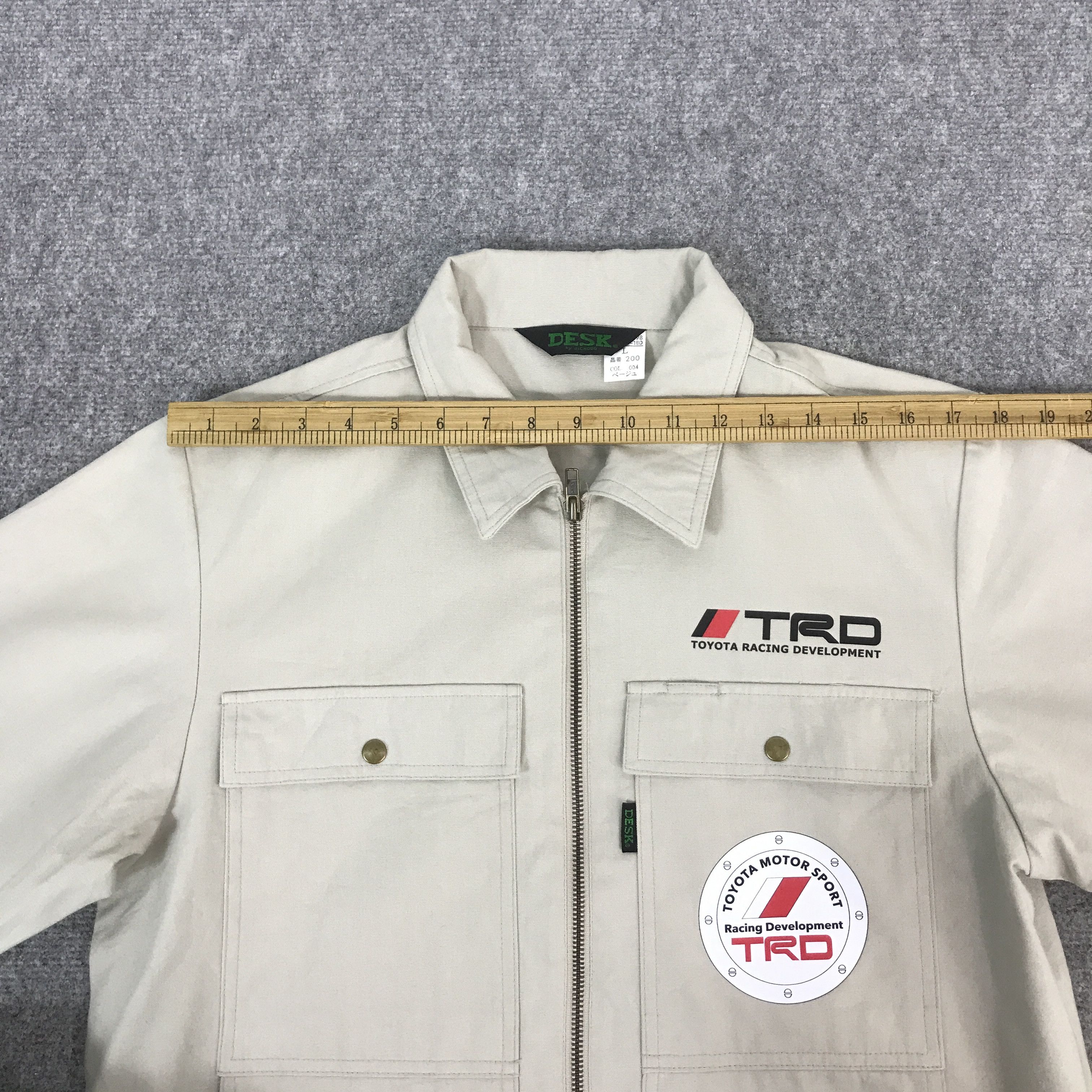 Japanese Brand Toyota TRD Racing Uniform Custom jacket K70B2 Size US L / EU 52-54 / 3 - 6 Thumbnail