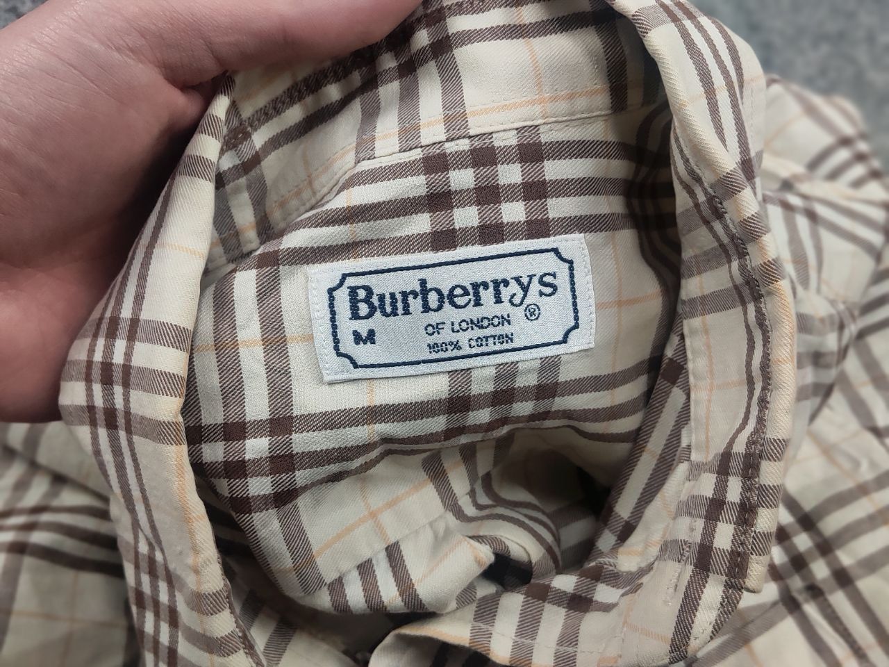 Burberry Burberrys Vintage 90's Nova Check Button long sleeve shirt Size US M / EU 48-50 / 2 - 11 Thumbnail