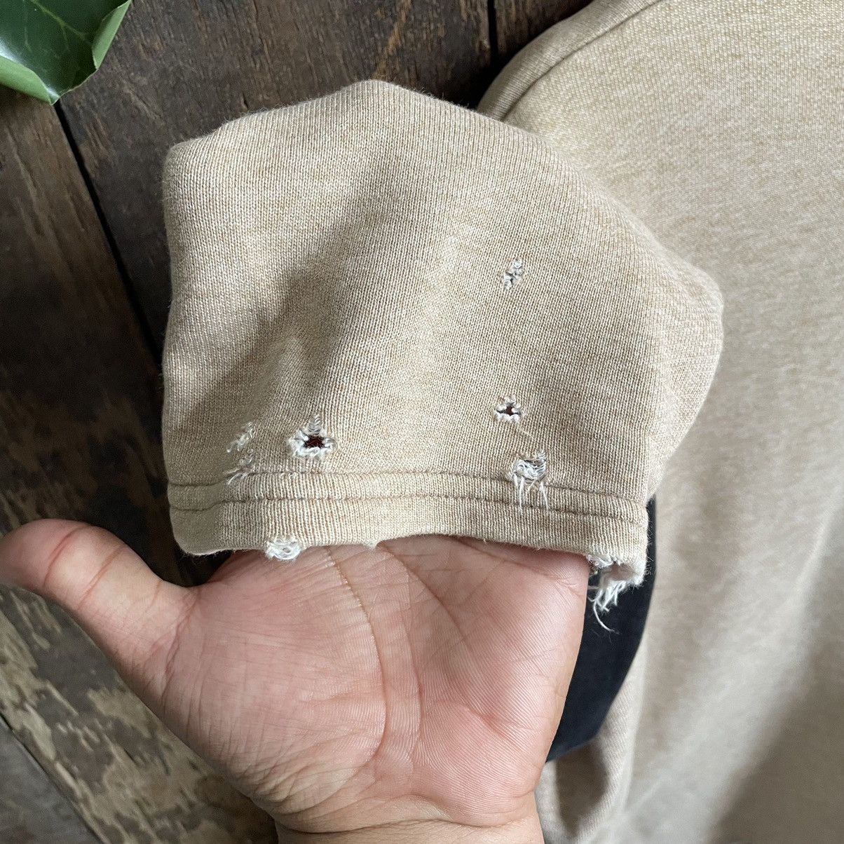 Hai Sporting Gear Vintage Distressed Hai Sporting Gear Sweatshirt Size US M / EU 48-50 / 2 - 10 Thumbnail