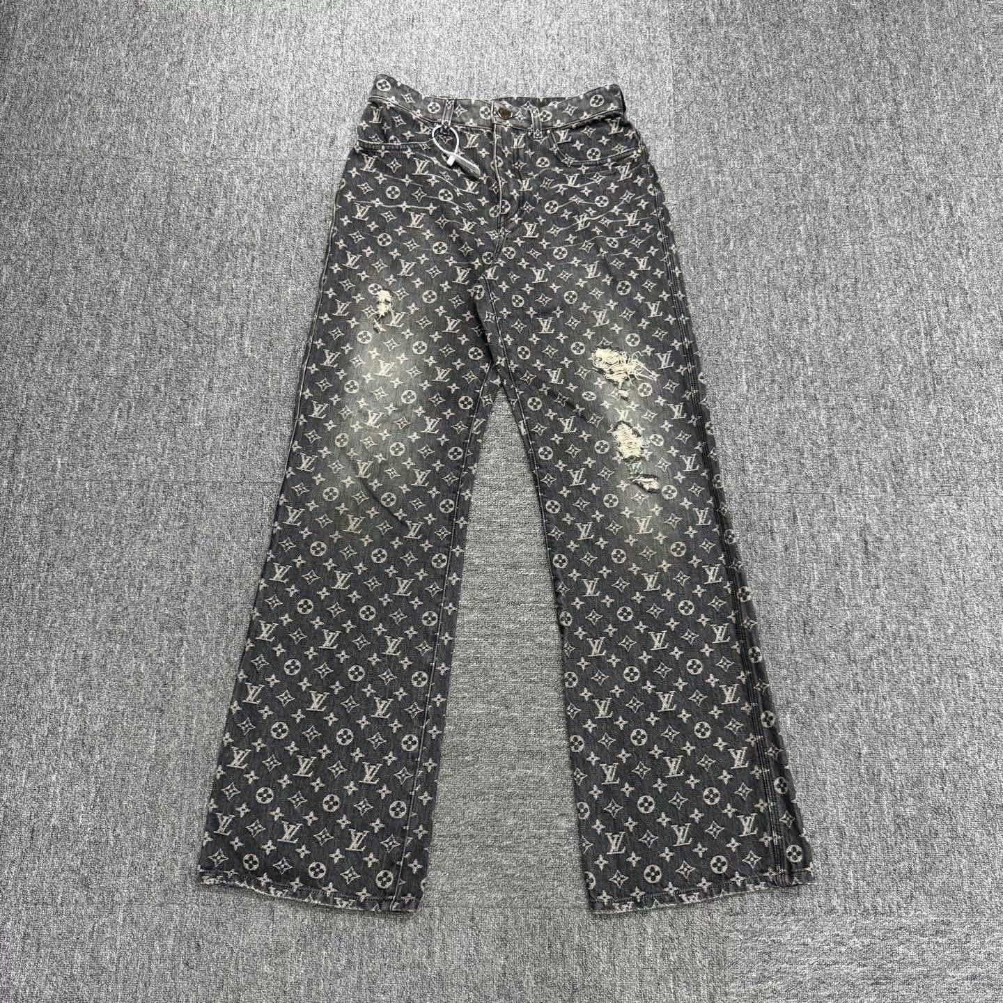 Louis Vuitton louis vuitton distressed embroidered denim pants Size US 29 - 1 Thumbnail