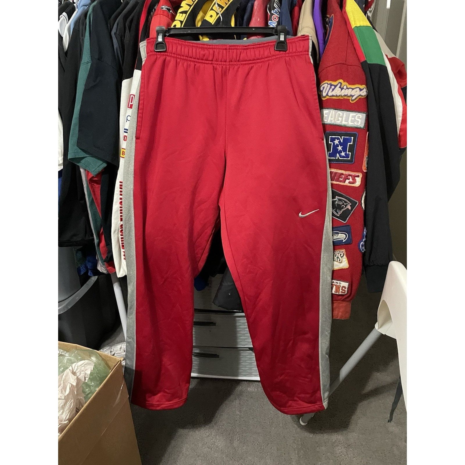 Nike Size M- NIKE THERMA-FIT Sweatpants Red And Grey Straight Leg Size US 37 - 1 Thumbnail