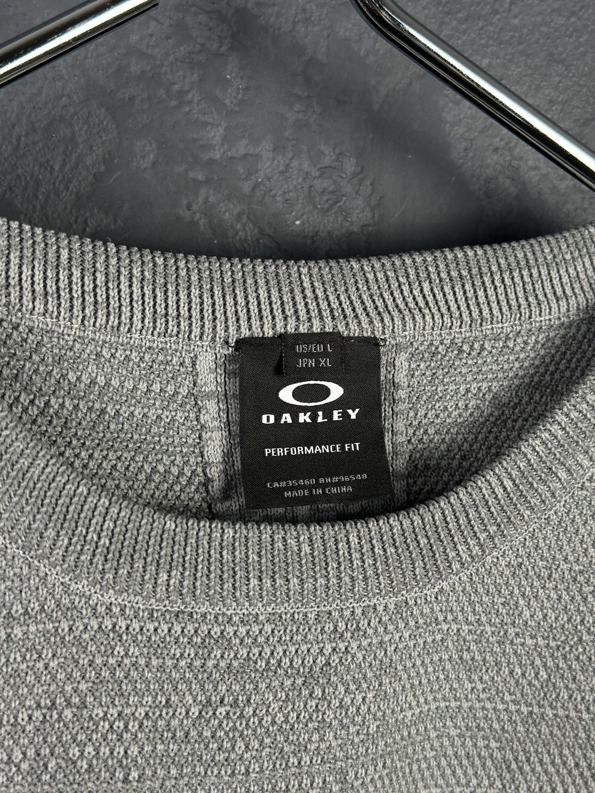 Oakley Oakley Performance Long Sleeve Size US L / EU 52-54 / 3 - 5 Thumbnail
