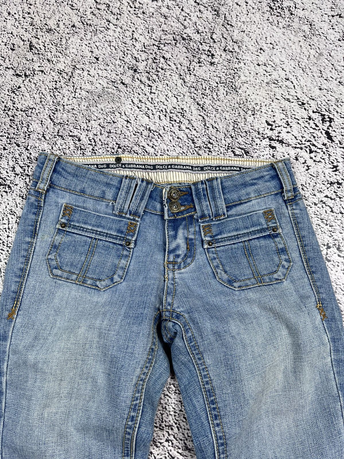 Dolce & Gabbana Vintage Dolce Gabbana Denim Breeches 3/4 Shorts Logo Size 27" / US 4 / IT 40 - 6 Thumbnail
