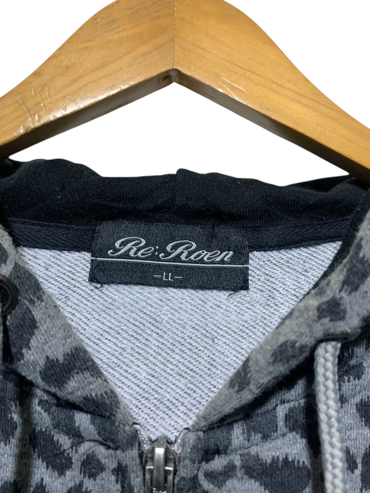 Roen 2000s Roen- Leopard skull ‘road of blitz’ hoodie Size US L / EU 52-54 / 3 - 8 Thumbnail