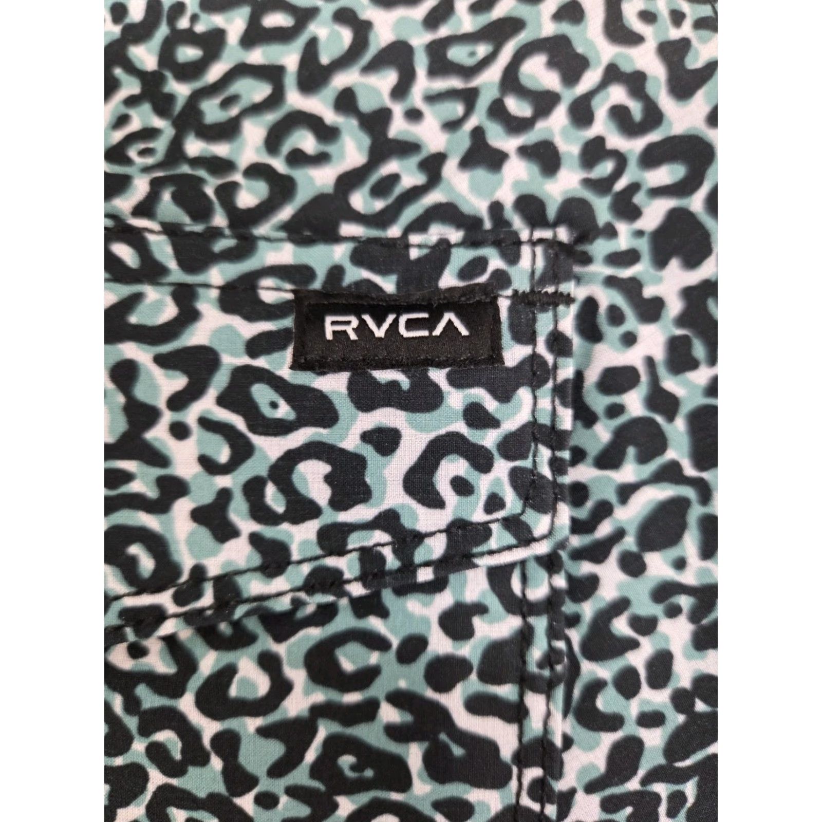 RVCA RVCA VA Board Shorts Men 33/8" Back Pocket Zip Drawstring Multicolor Green Black White Animal Print Hawaiian Quick Dry Stretch Beach Surfing Men 33 Size US 33 - 7 Thumbnail