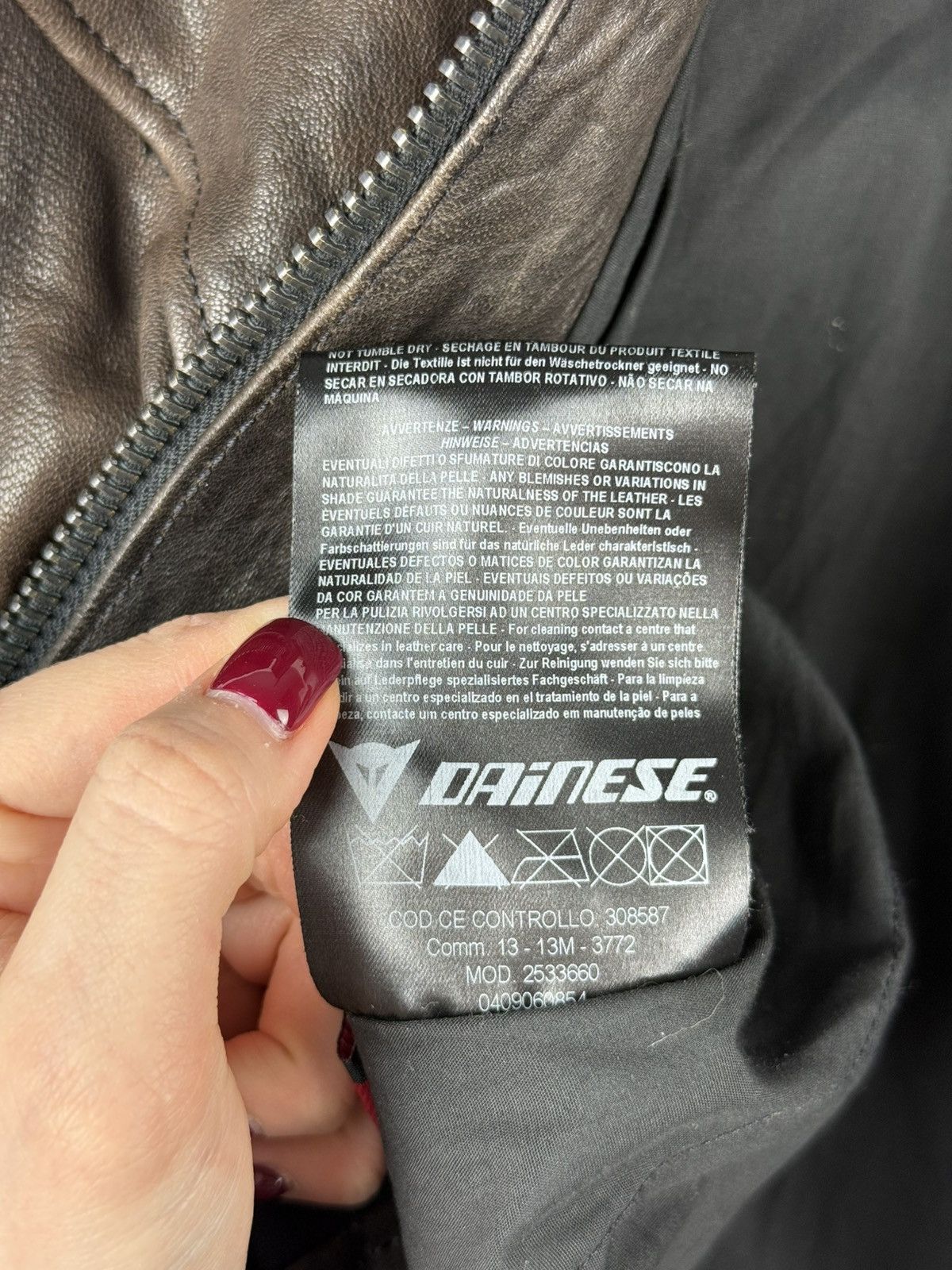 Dainese Dainese Ladies Leather Biker Racing Motorcycle Jacket Size M / US 6-8 / IT 42-44 - 23 Thumbnail