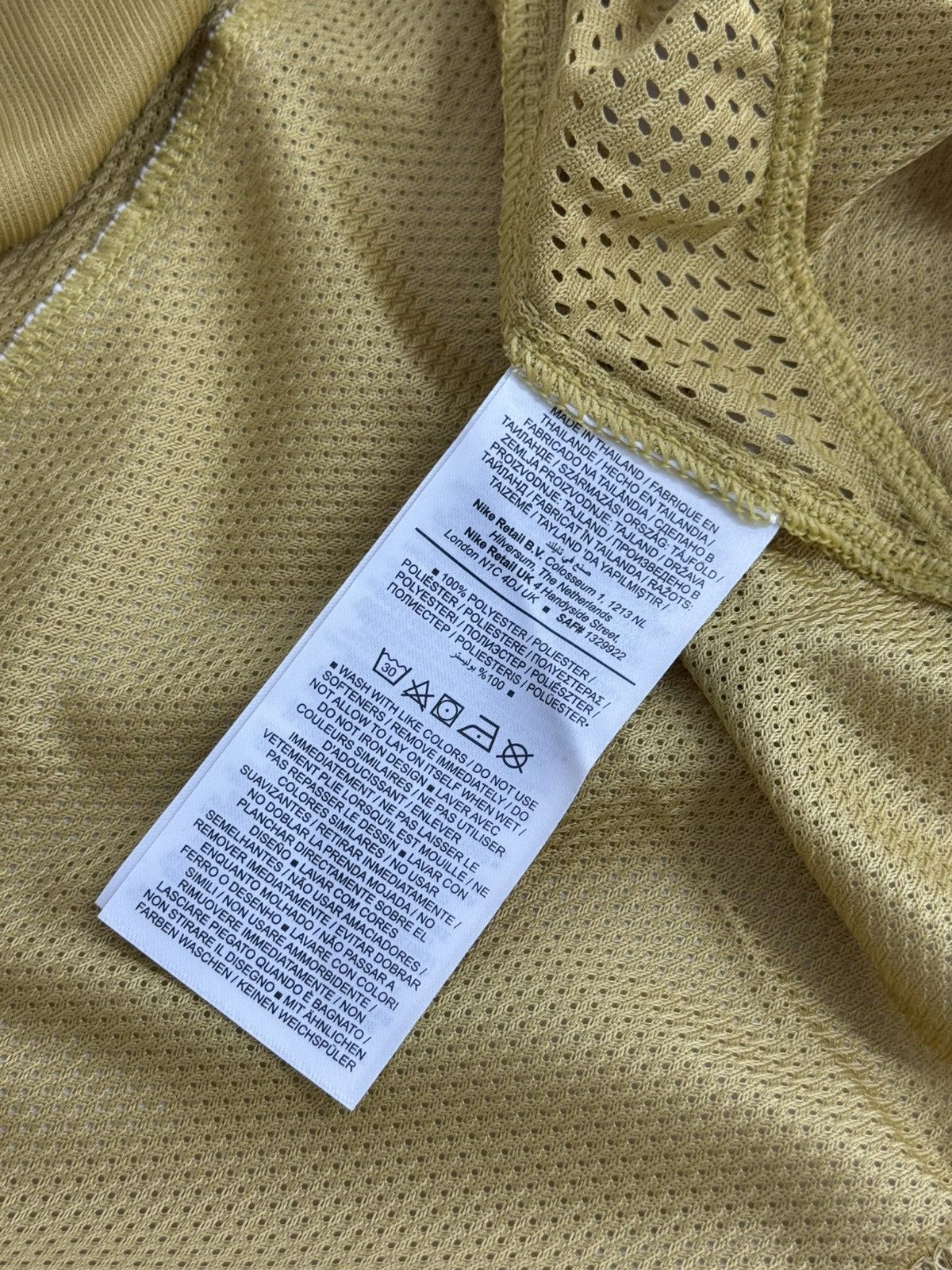 Nike Nike Total 90 Gold Soccer Jersey Men’s Size US XL / EU 56 / 4 - 16 Thumbnail