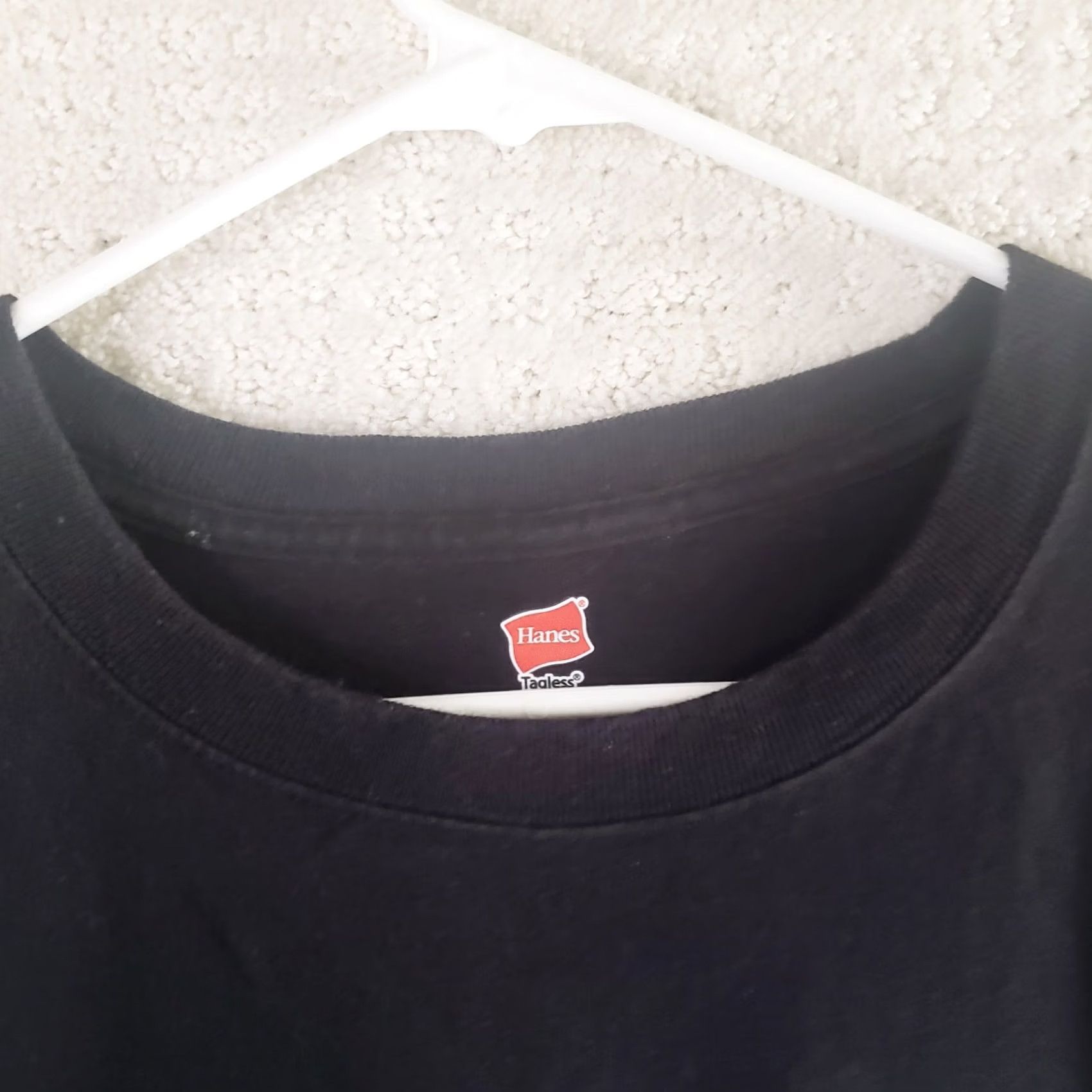 Hanes Hanes Back Of The Dragon T-Shirt 3XL Black Red Graphic Print Crew Neck Short Sleeve Unisex Adults Size US XXL / EU 58 / 5 - 5 Thumbnail