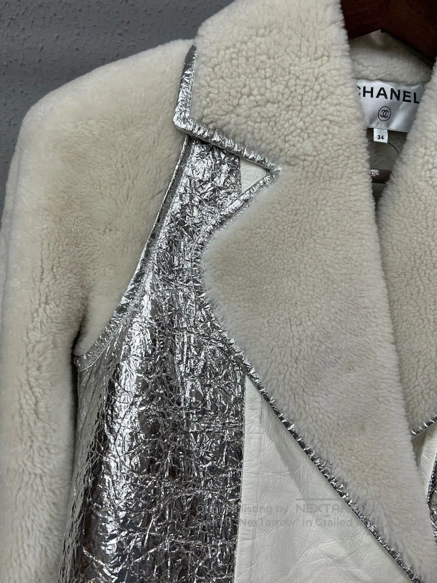 Chanel Chanel Silver Spliced Lamb Wool Coat. Size XXS / US 00 / IT 34 - 4 Thumbnail