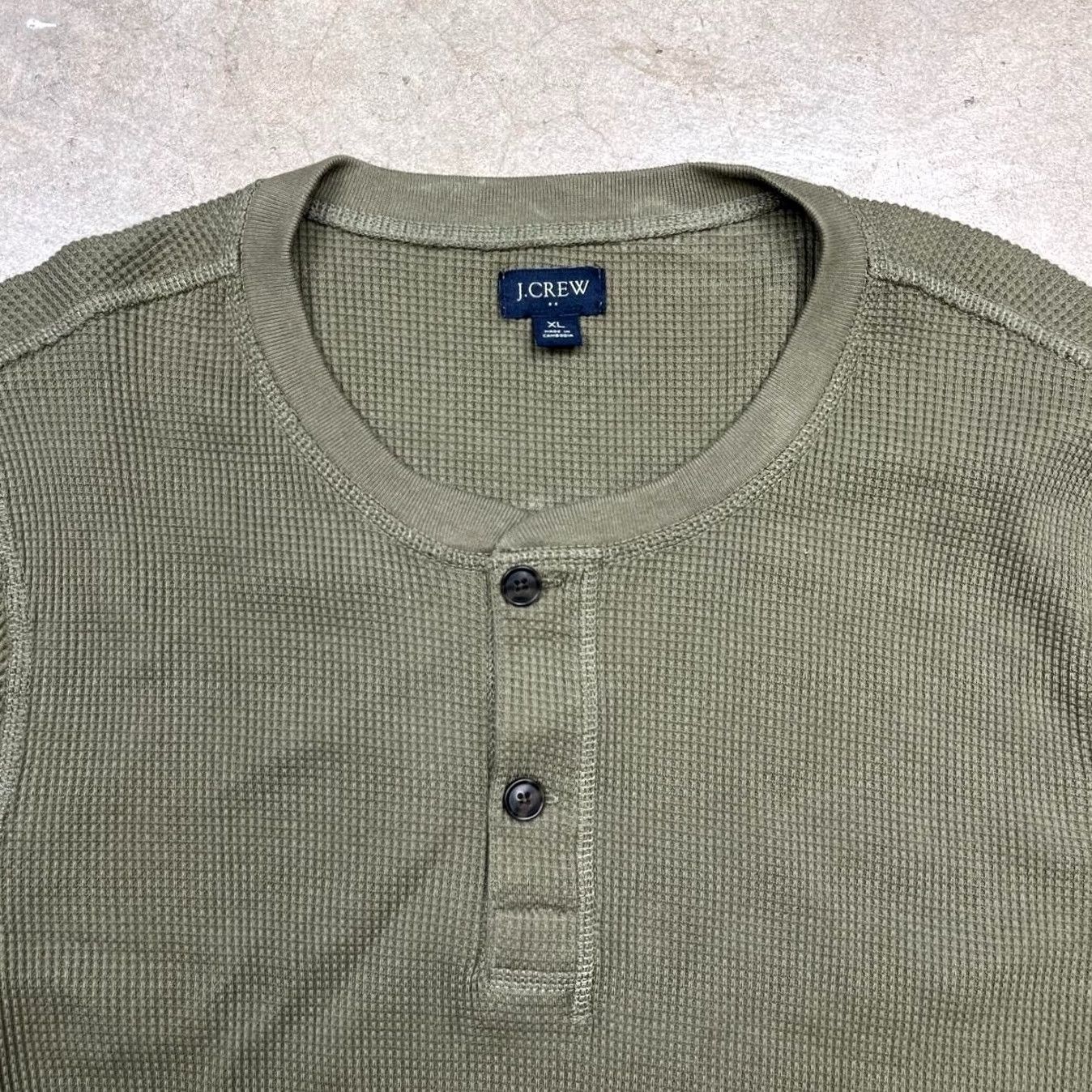 J.Crew 2. It immediately identifies the brand and size Size US XL / EU 56 / 4 - 2 Thumbnail