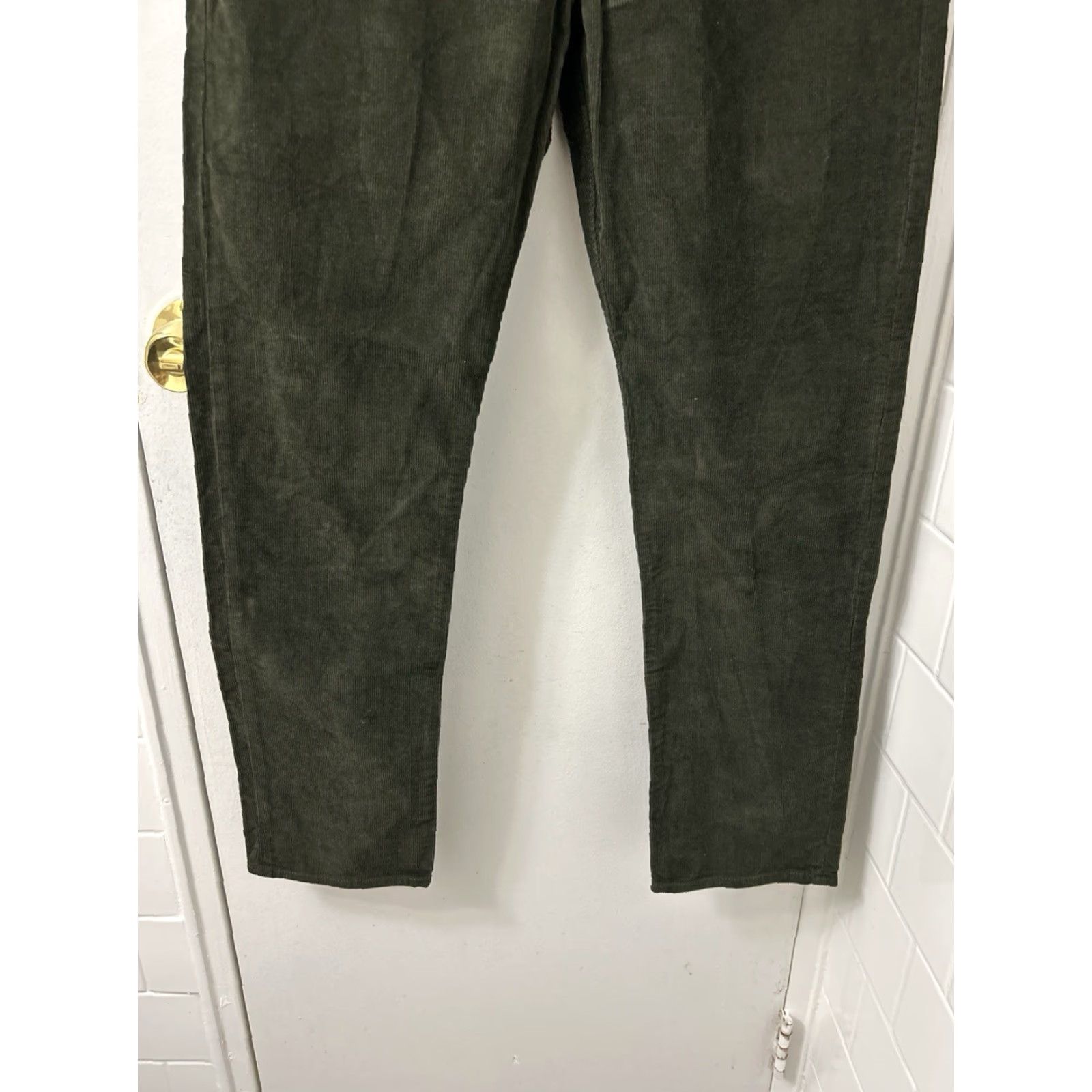 Olive J.Crew Mercantile Flex Corduroy Pants Mens 32x30 Olive Green Slim Fit YKK Corduroy Chino 5-Pocket Stretch Modern Comfort Mens Size US 32 / EU 48 - 3 Thumbnail