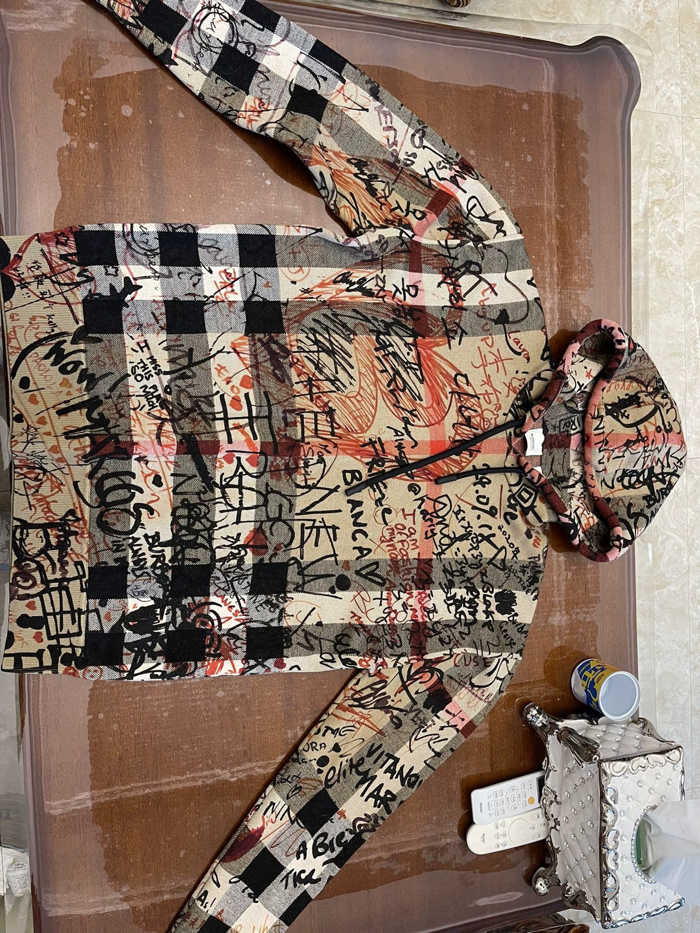 Burberry Burberry Graffiti Runway Check Wool L 98 Sweatshirt Size US L / EU 52-54 / 3 - 1 Thumbnail