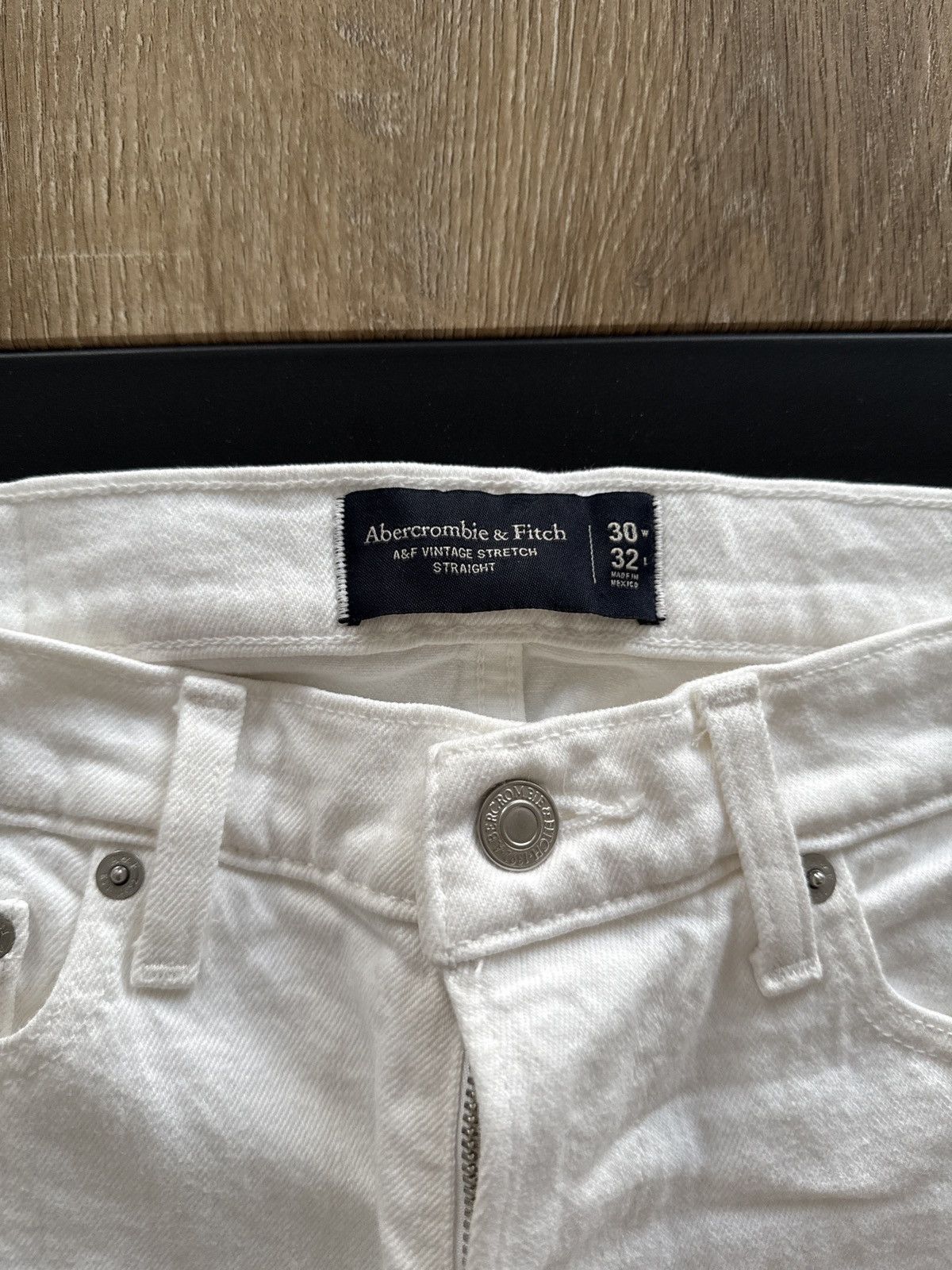 Abercrombie & Fitch A&F Jeans White Size US 28 / EU 44 - 2 Thumbnail