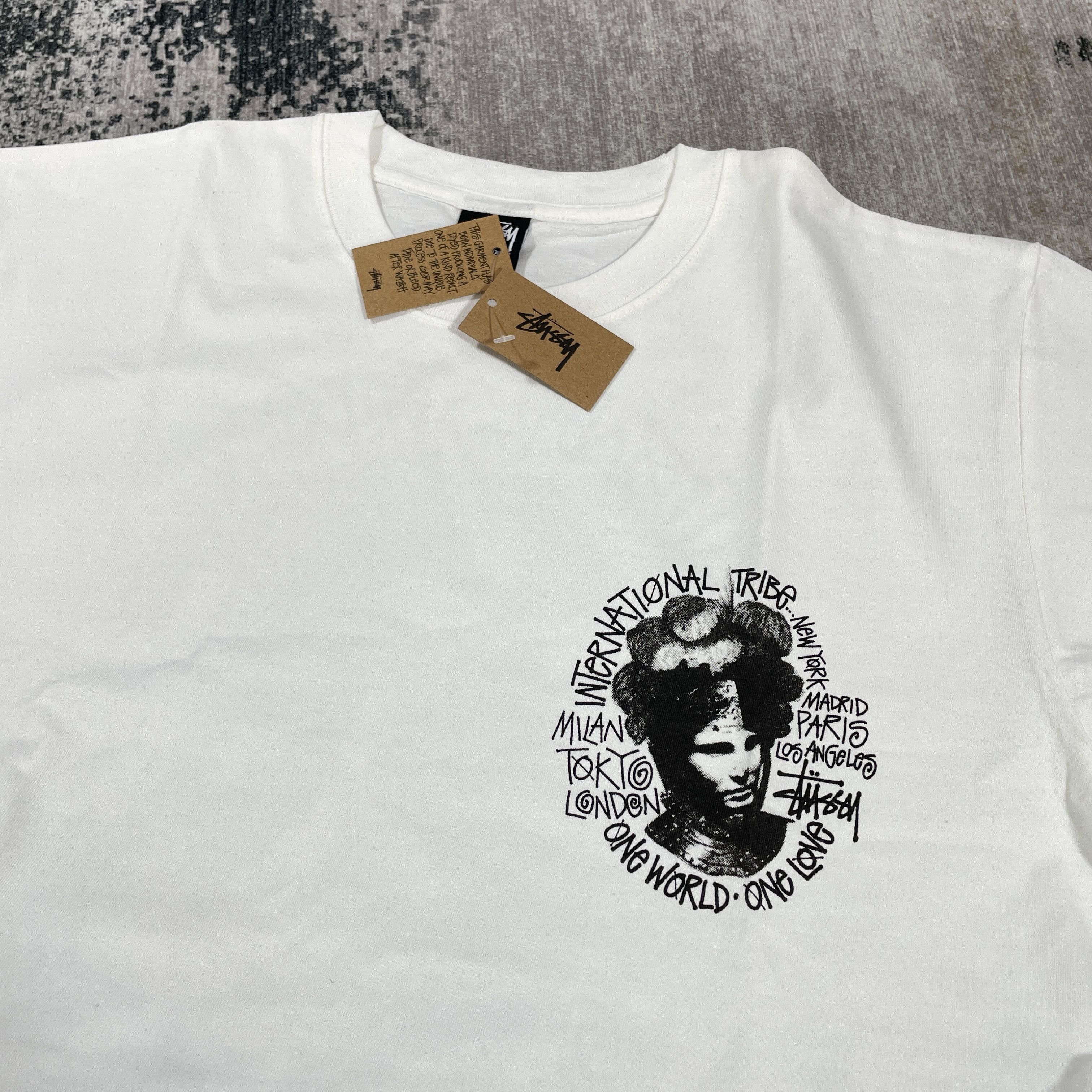 Stussy Stussy Camelot Tee Natural ( L ) Size US L / EU 52-54 / 3 - 4 Thumbnail