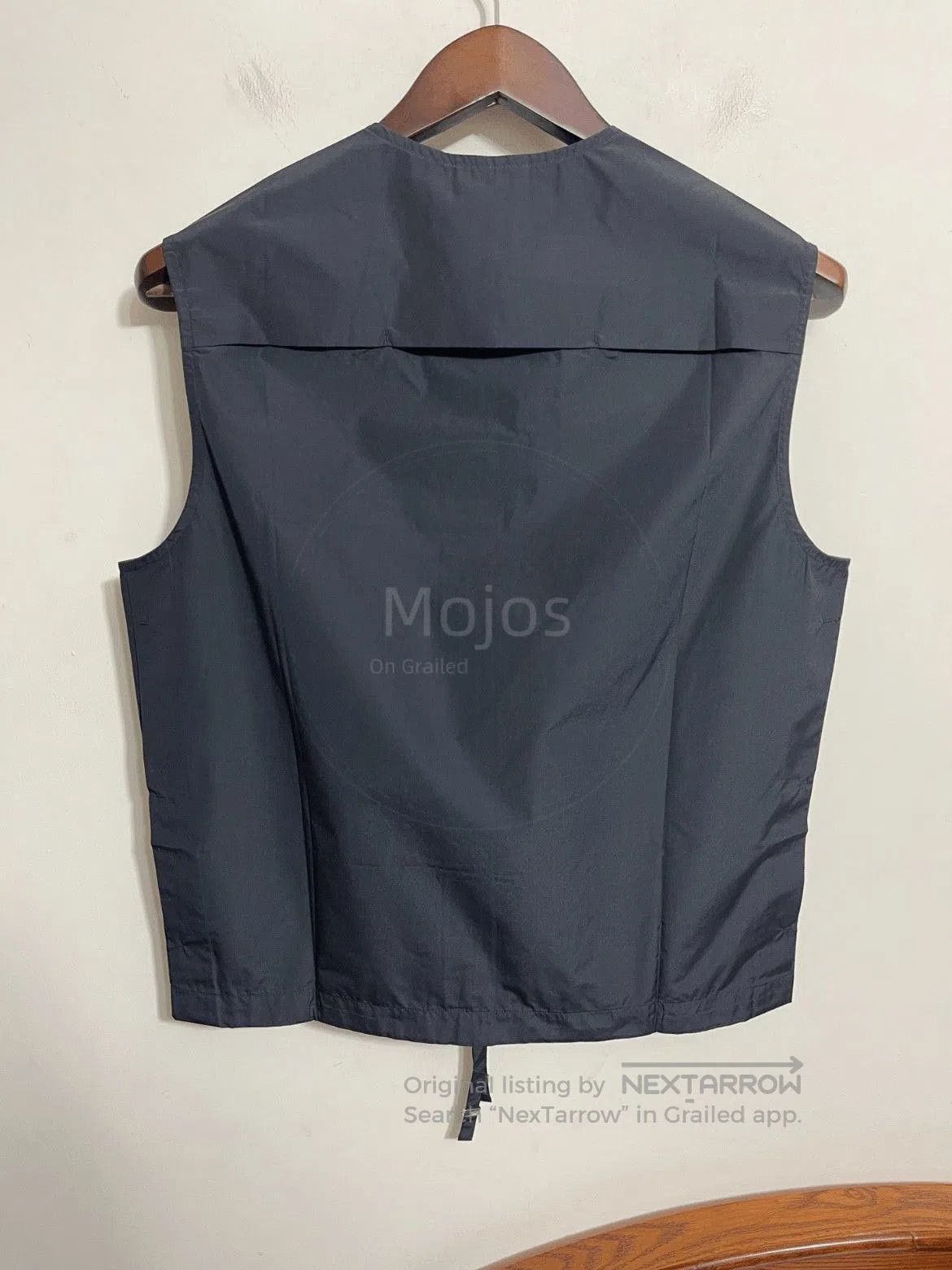 Balenciaga Sz 46 Balenciaga Zip-up Plain Vest. Size US S / EU 44-46 / 1 - 2 Thumbnail