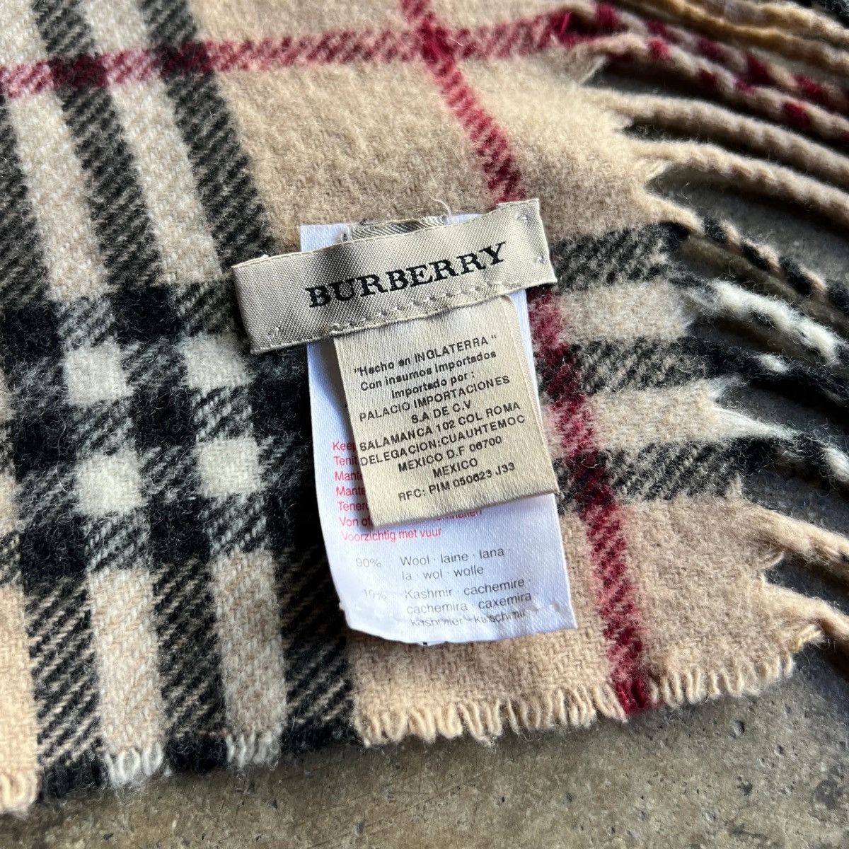 Burberry Burberry Cashmere Tartan Scarf Size ONE SIZE - 2 Thumbnail