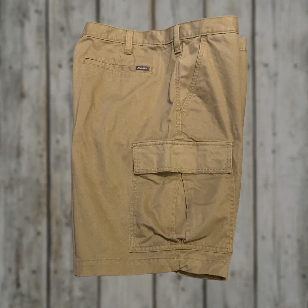 Eddie Bauer Eddie Bauer Cargo Shorts Mens 40 Tan Khaki Brushed Cotton Flat Front Relaxed Size US 40 / EU 56 - 1 Thumbnail