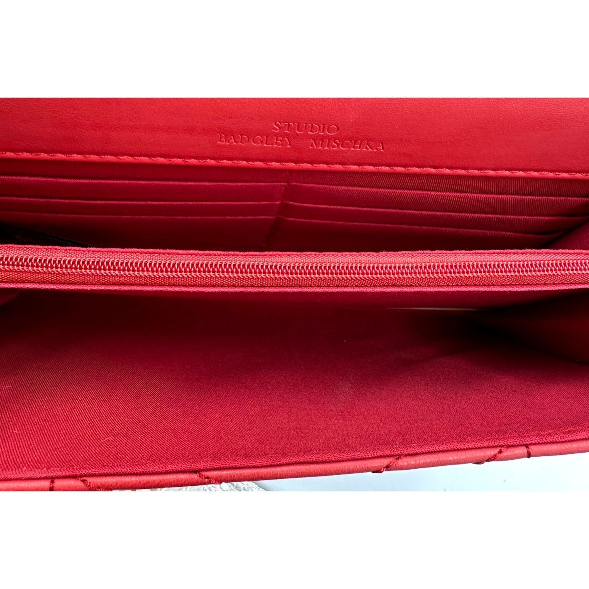 Badgley Mischka Badgley Mischka Crossbody Chevron Quilted Center Cover - Red Size ONE SIZE - 10 Thumbnail