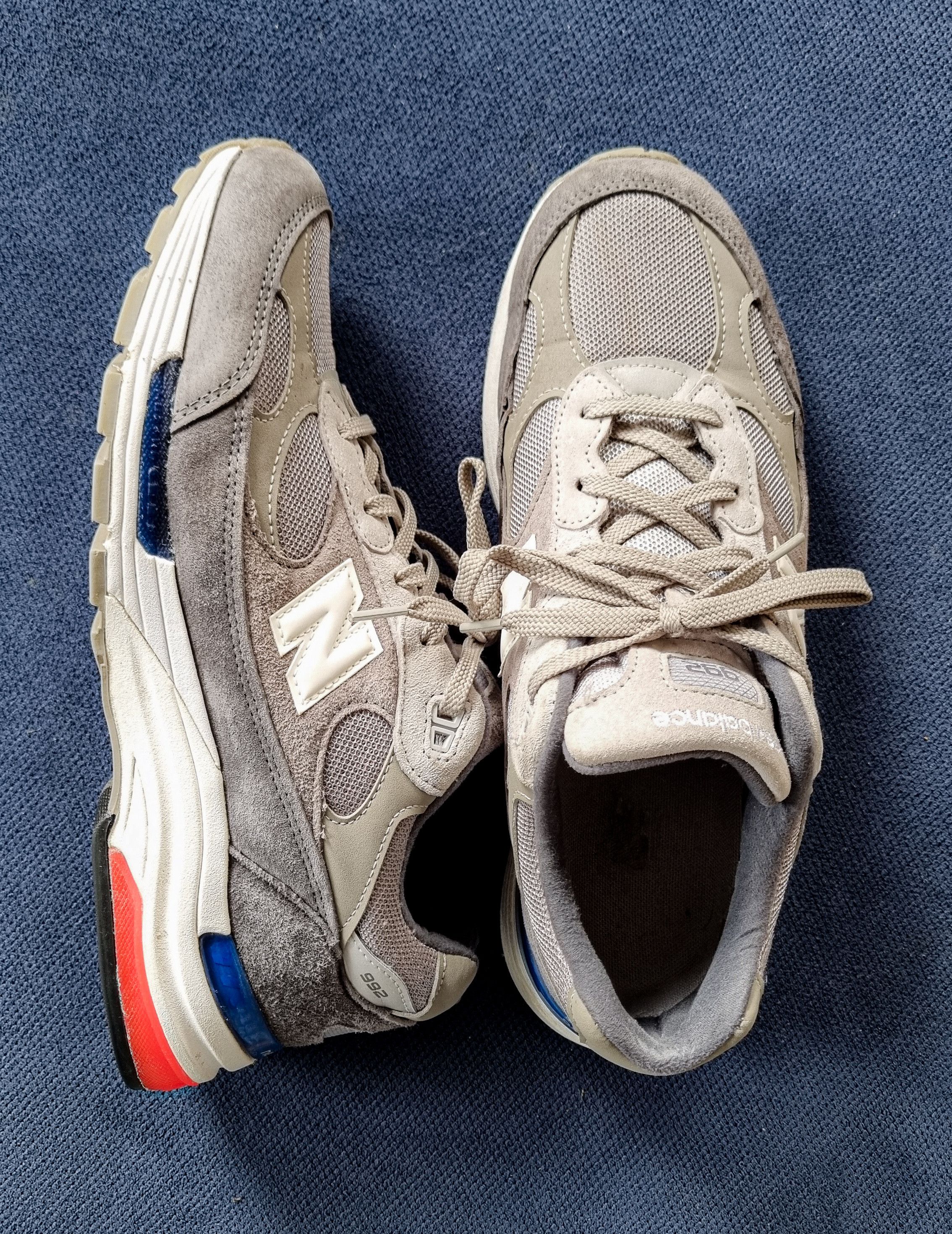 New Balance New Balance M992AG - gray Size US 12 / EU 45 - 1 Thumbnail