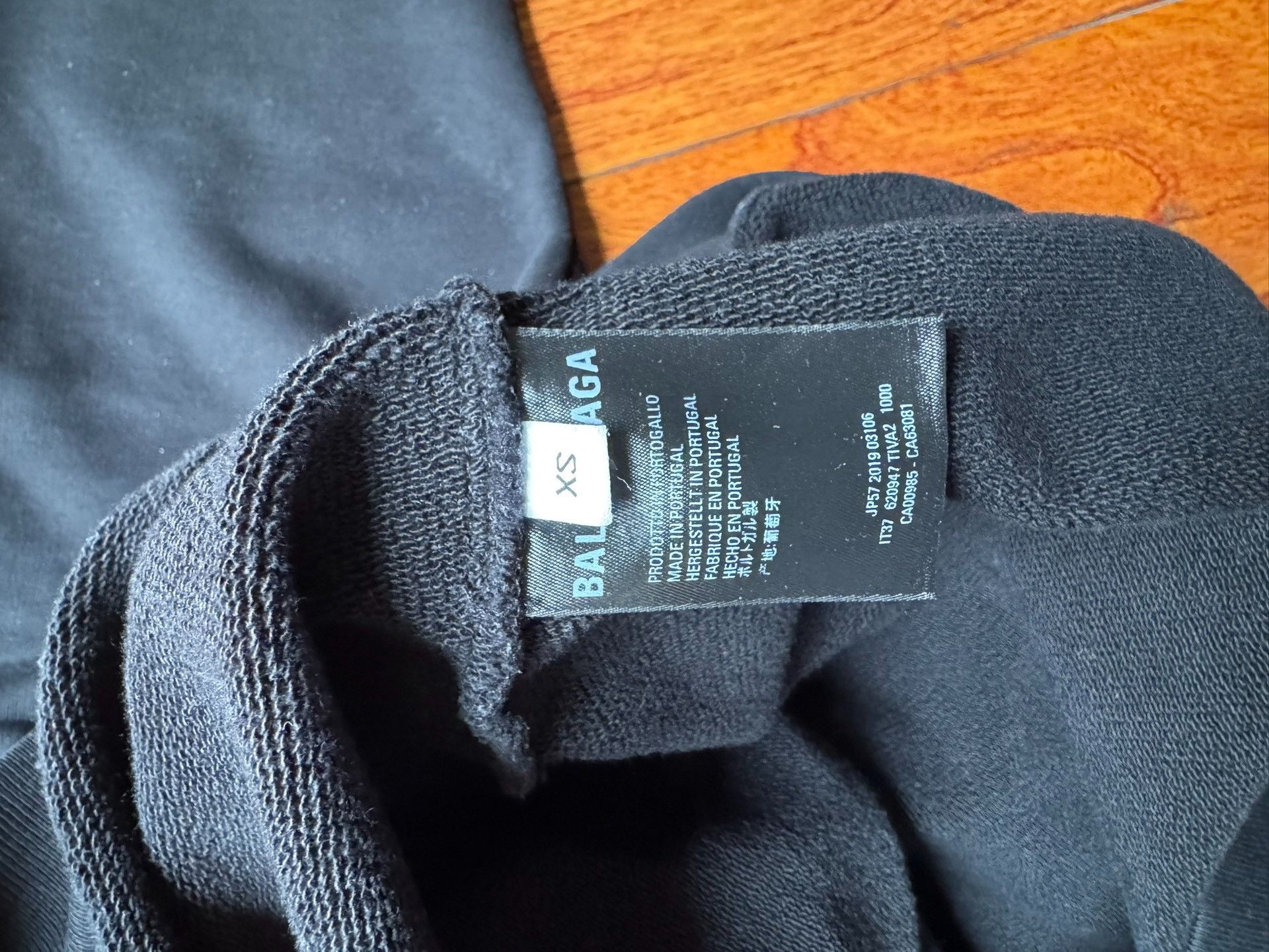 Balenciaga Balenciaga sweatshirt 2501-Nextarrow Size US XS / EU 42 / 0 - 4 Thumbnail
