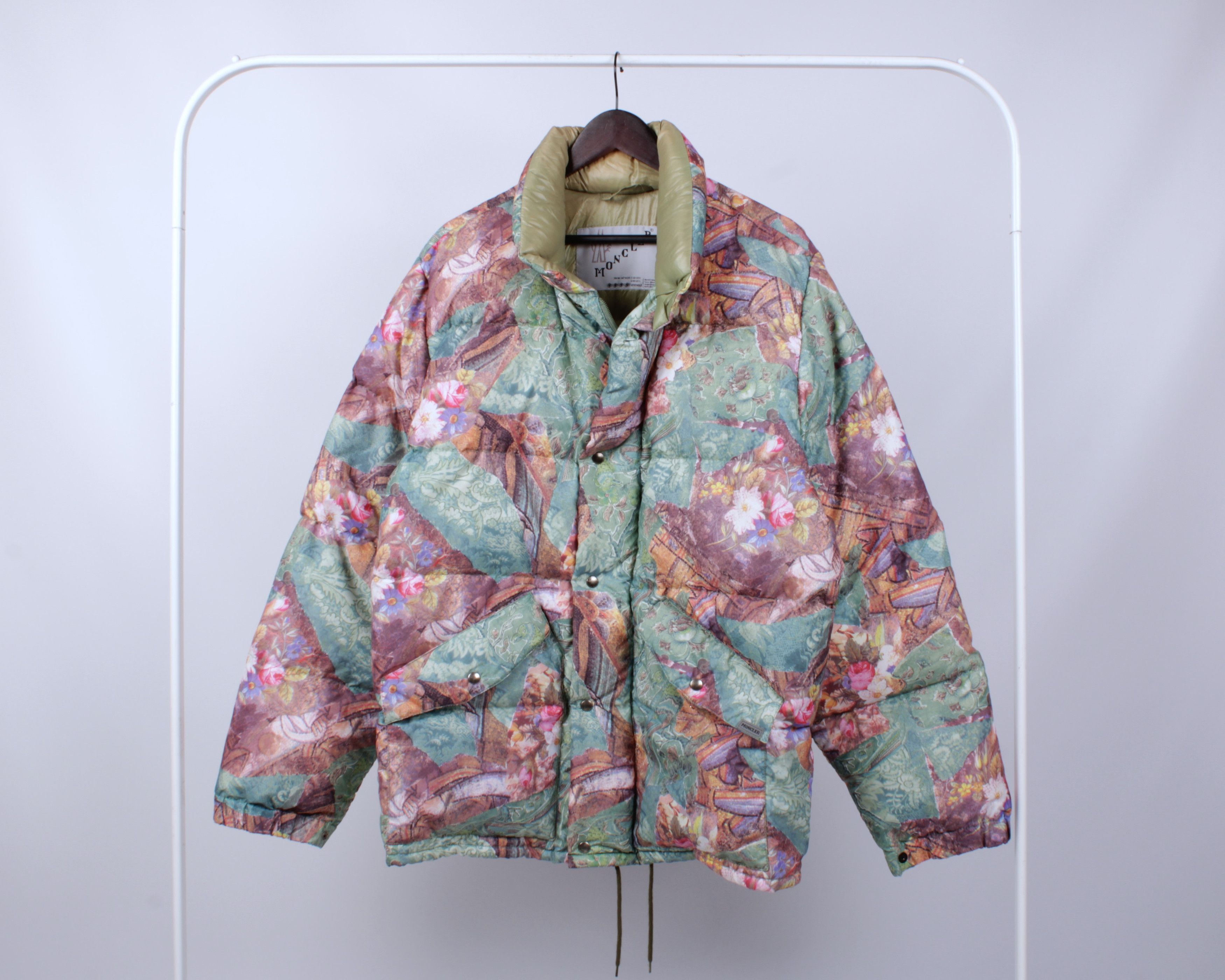 Moncler Moncler Grenoble Vintage Down Floral Jacket Ski sz 3 Size US L / EU 52-54 / 3 - 3 Thumbnail