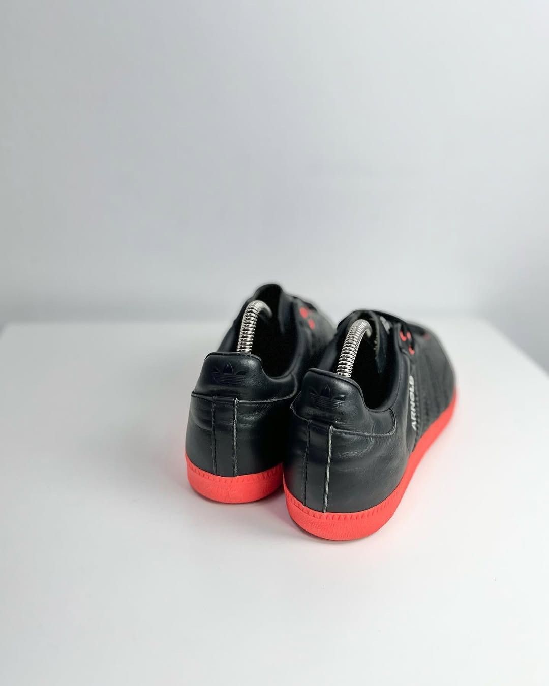 Adidas Adidas MI SAMBA `Arnold` 2014 / Official Custom Size US 11 / EU 44 - 5 Thumbnail