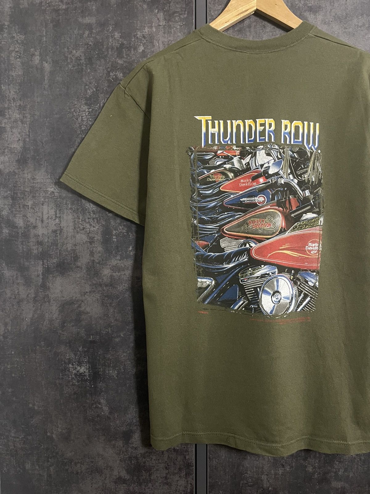 Vintage Rare 1998 Harley Davidson Thunder Row T-shirt 3D Emblem USA Size US M / EU 48-50 / 2 - 3 Thumbnail
