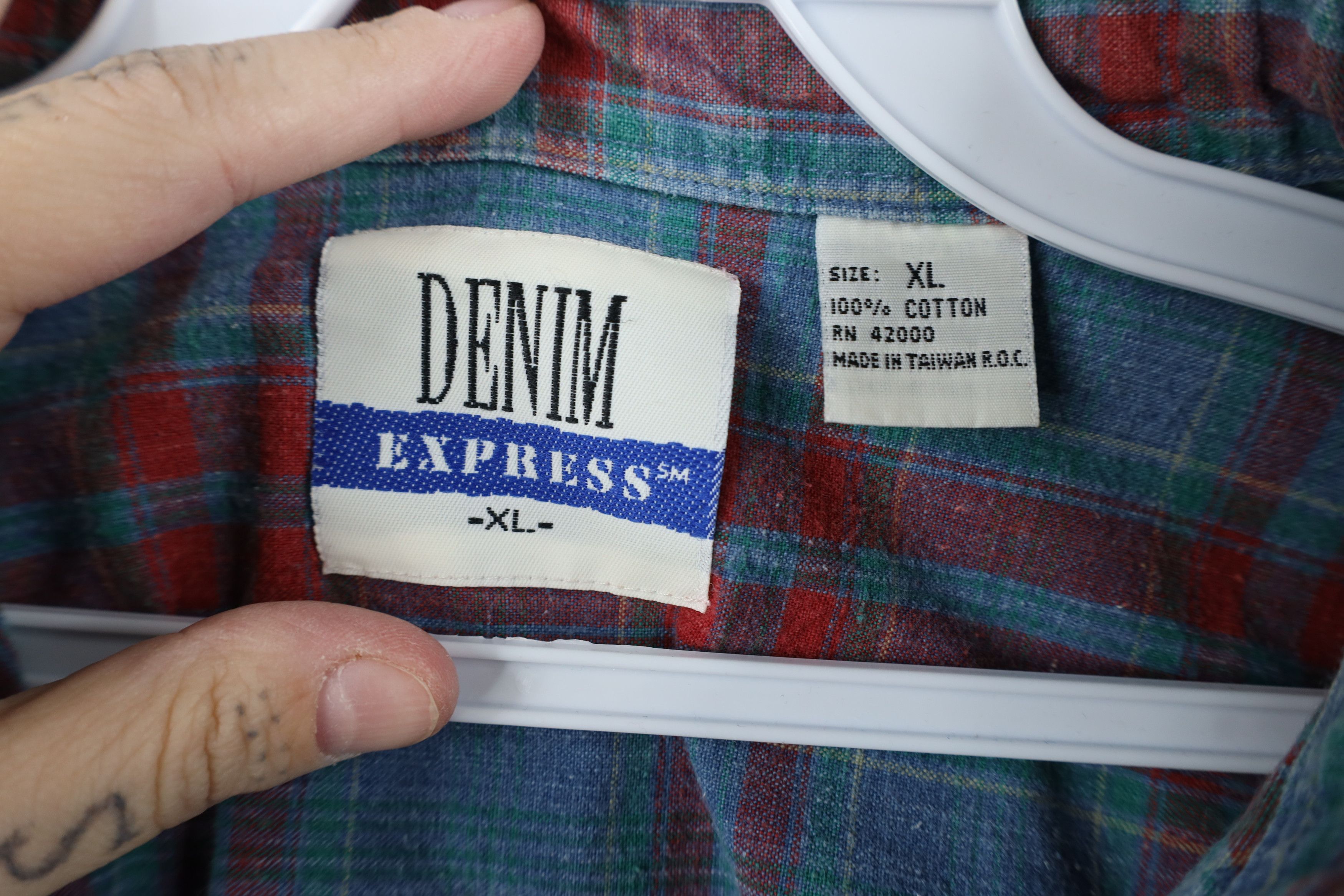 Vintage Vintage 90s Streetwear Chambray Button Down Shirt Plaid Size US XL / EU 56 / 4 - 8 Thumbnail