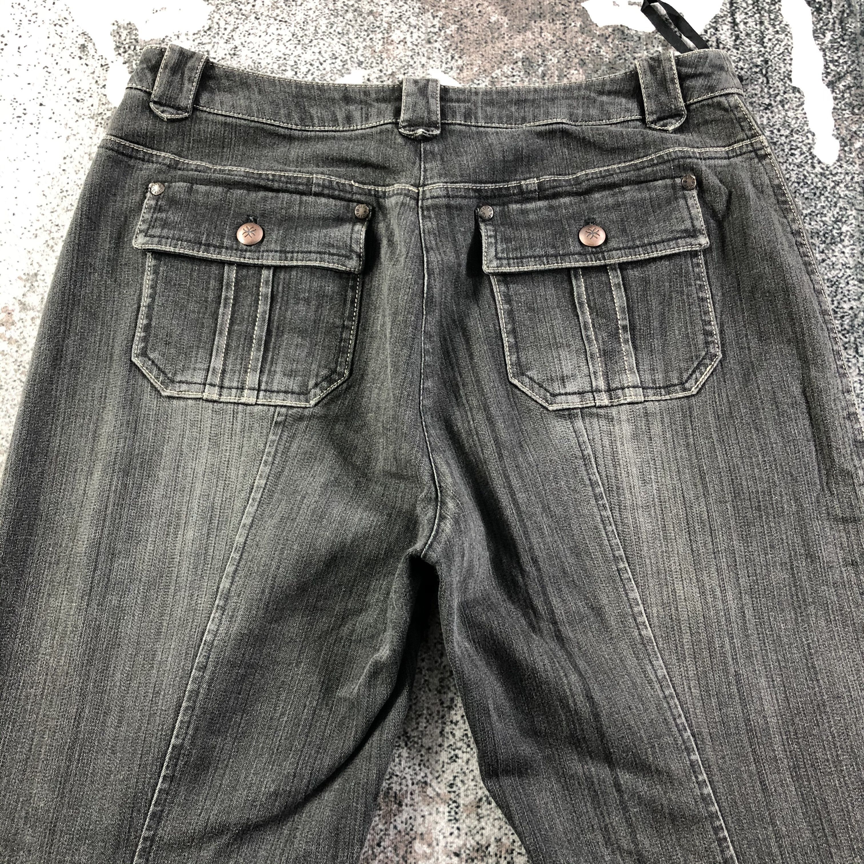 Japanese Brand Japanese Brand Givy Jeans Flare Denim KJ1529 Size US 30 / EU 46 - 4 Thumbnail