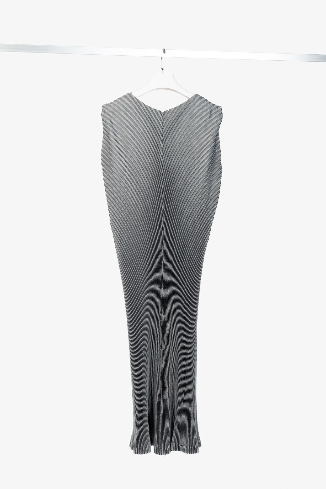 Issey Miyake Issey Miyake Metallic Silver Pleated Sleeveless Maxi Dress Size XL / US 12-14 / IT 48-50 - 2 Thumbnail