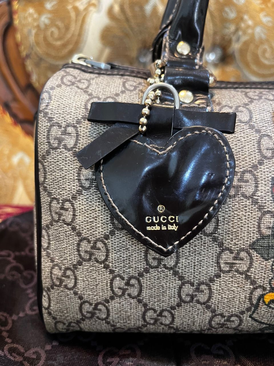 Gucci Authentic Gucci Beige Ebony Heart Tattoo GG Supreme Small Size ONE SIZE - 13 Thumbnail