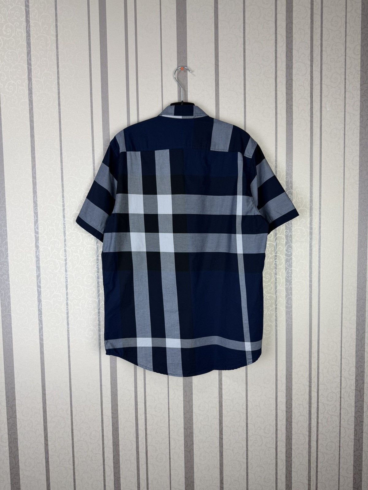 Burberry Burberry Short Sleeve Shirt Multicolor Size US M / EU 48-50 / 2 - 3 Thumbnail