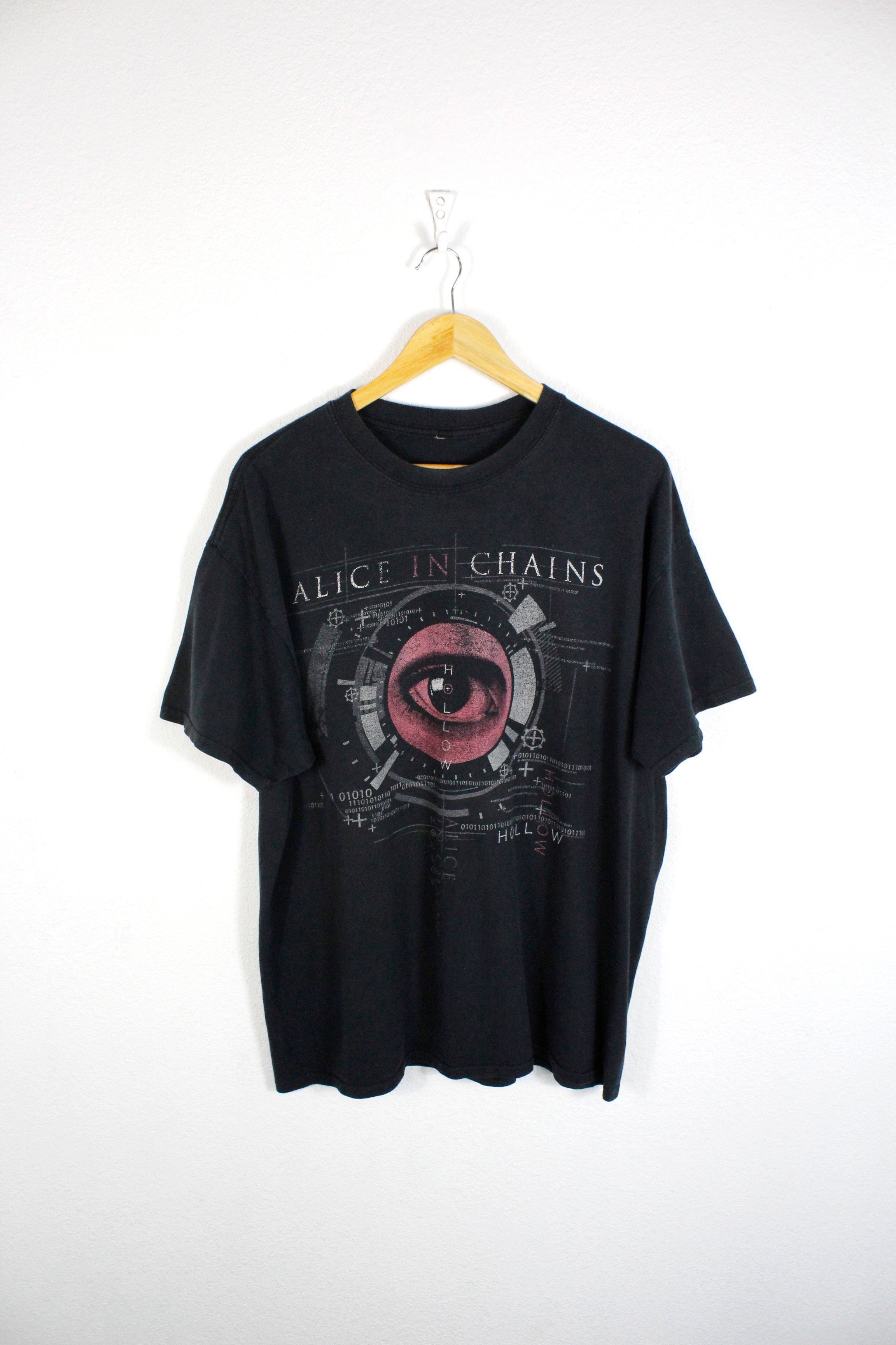 Band Tees Alice In Chains Hollow Merch Graphic Print Tee T-shirt Y2K Size US XL / EU 56 / 4 - 1 Thumbnail