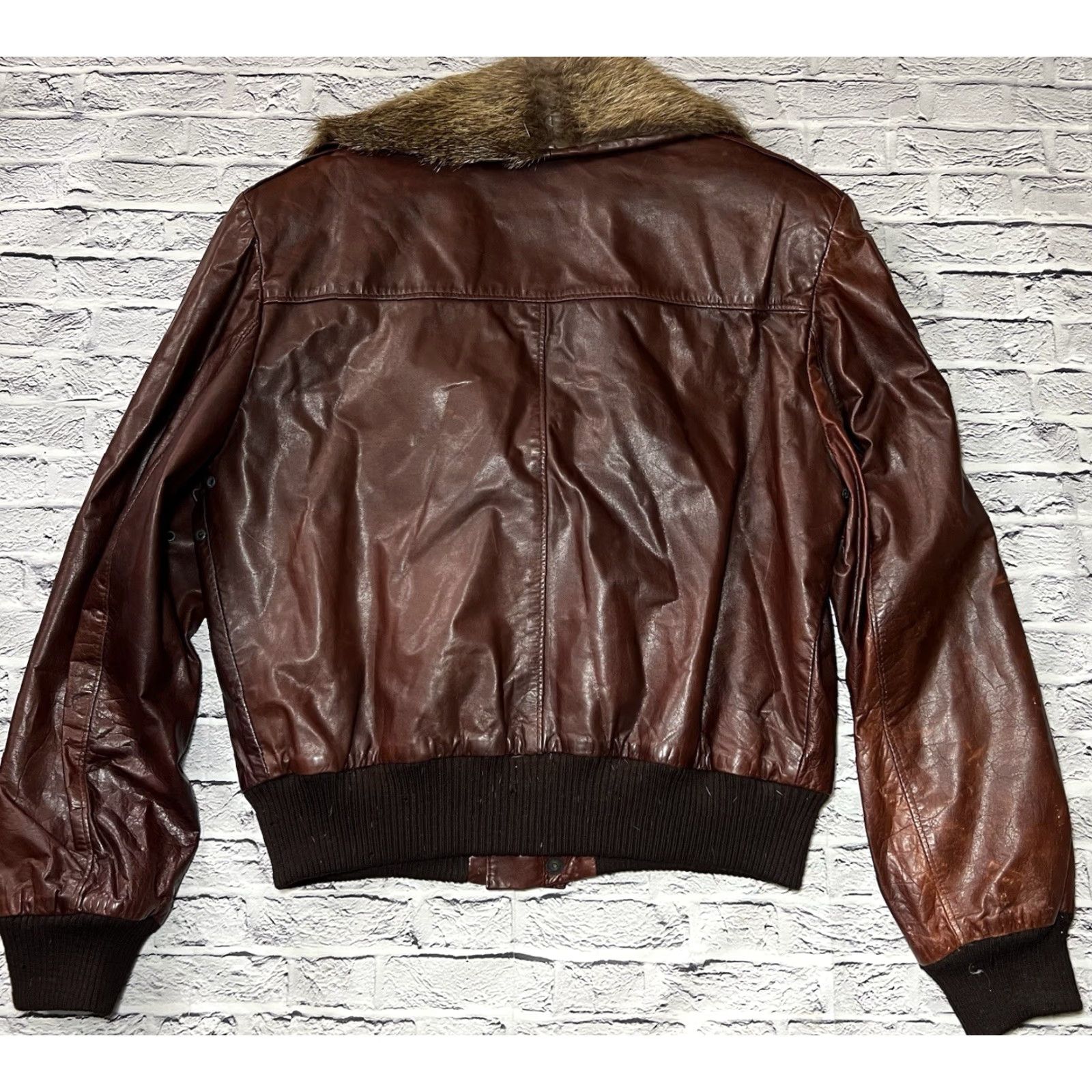 Vintage VINTAGE Redish Brown Bomber Aviator Flight Jacket 46 Leather Mens Size US S / EU 44-46 / 1 - 7 Thumbnail