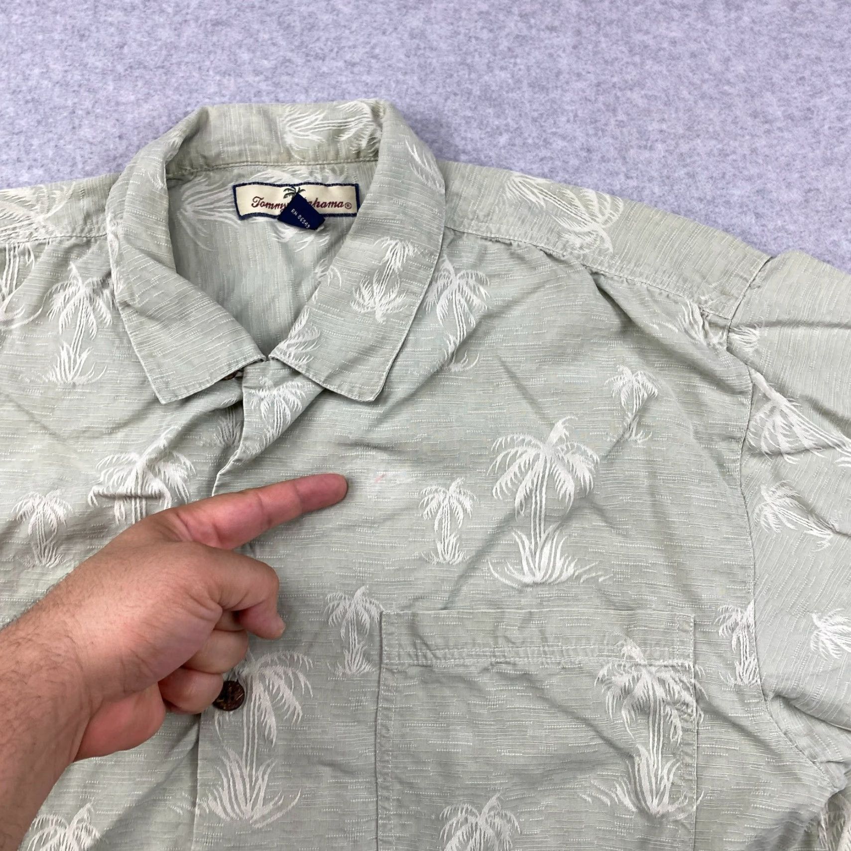 Tommy Bahama Tommy Bahama Hawaiian Shirt Mens Large Silk Floral Button Up Short Sleeve Pocket Size US L / EU 52-54 / 3 - 3 Thumbnail