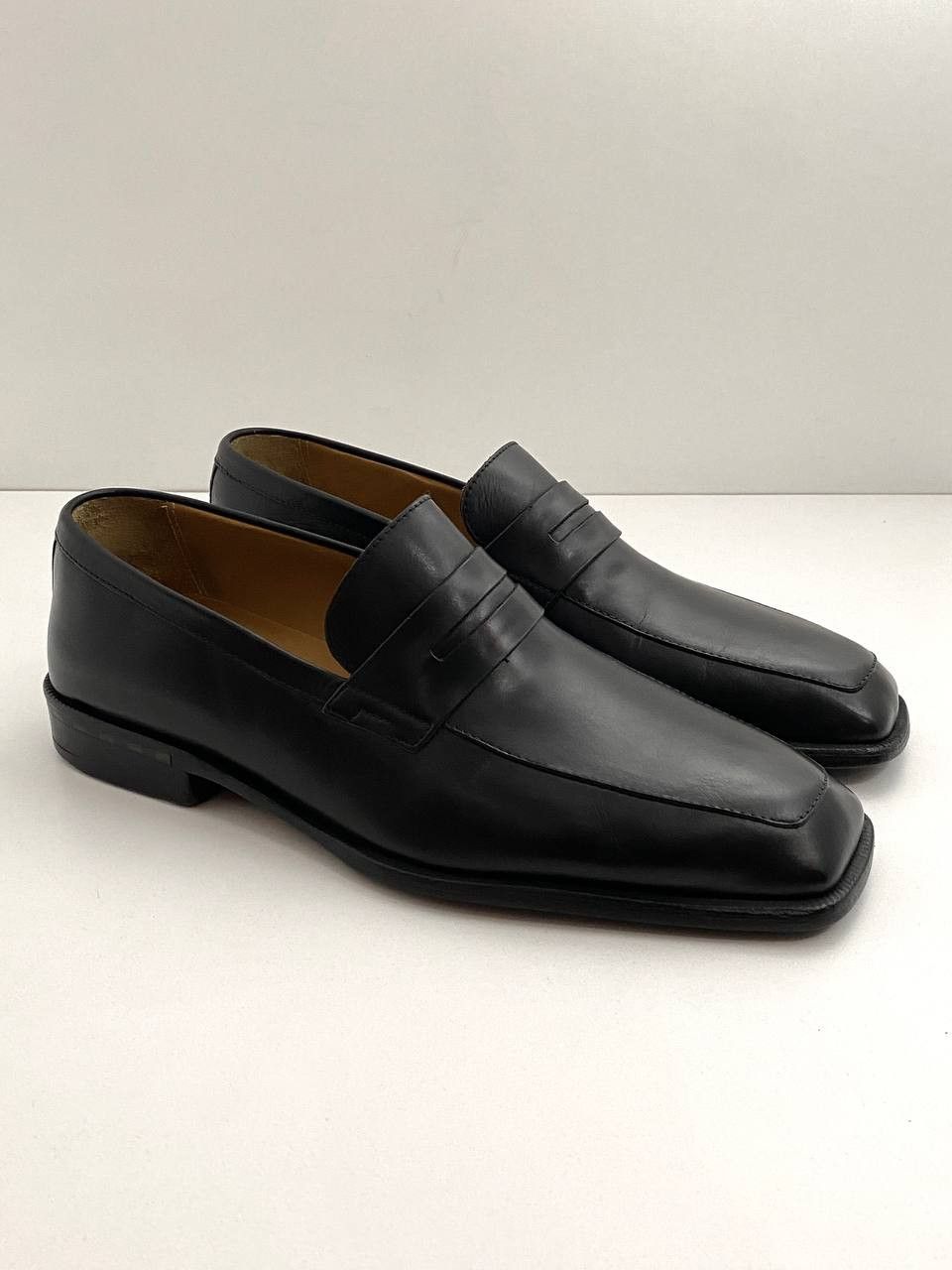 Louis Vuitton Louis Vuitton LV Black Leather Classic Loafer Dress Shoes Size US 9.5 / EU 42-43 - 3 Thumbnail
