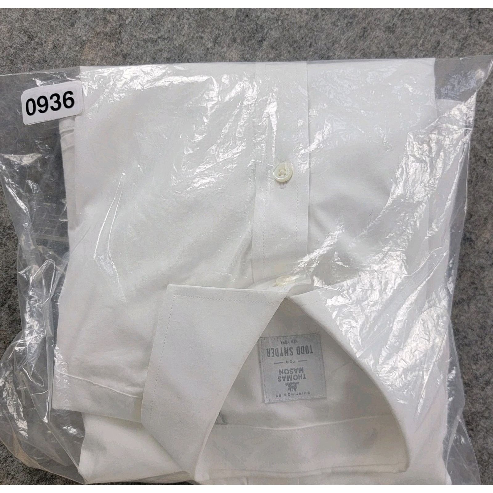 Todd Snyder Todd Snyder x Thomas Mason Plain Front Tuxedo Dress Shirt Size US S / EU 44-46 / 1 - 11 Thumbnail