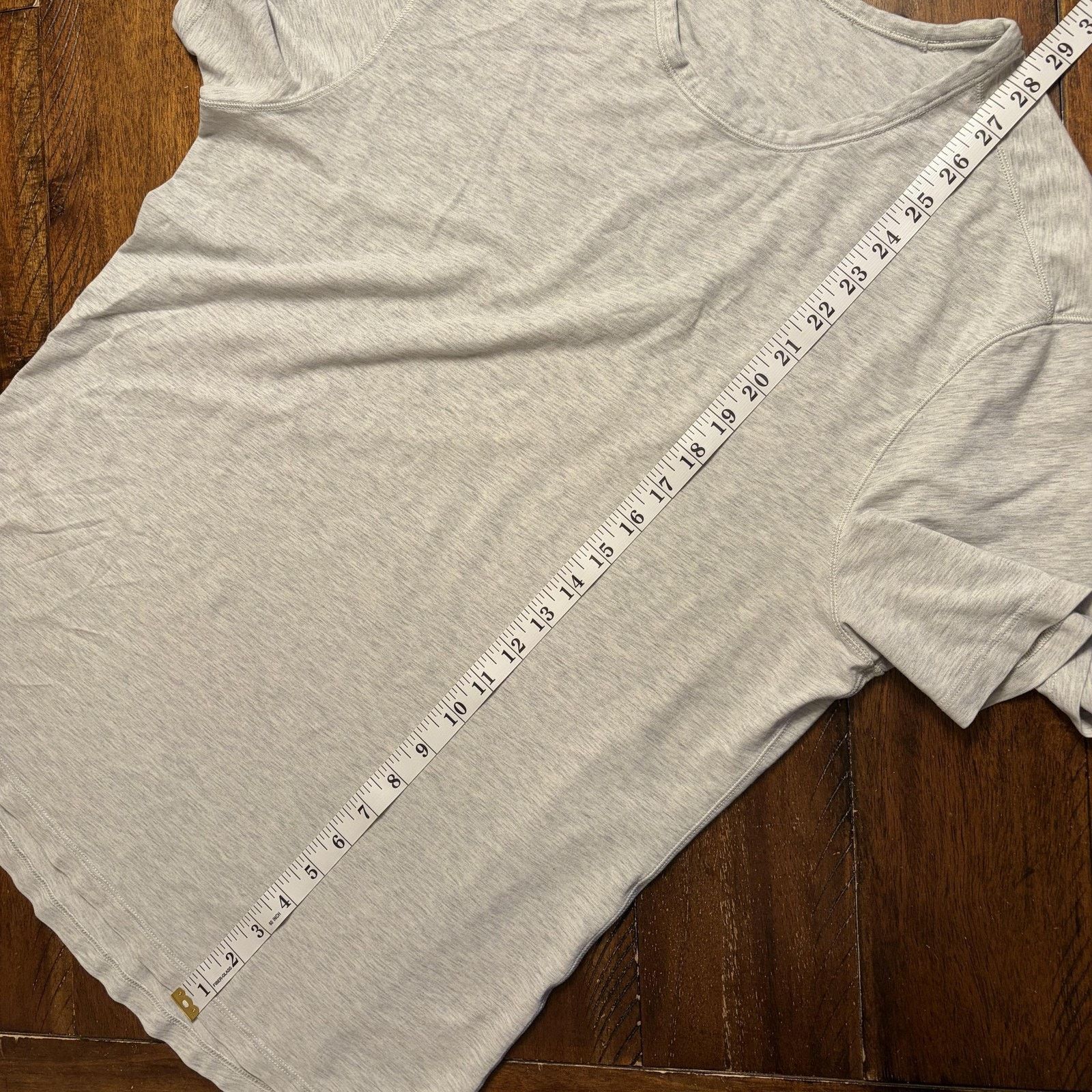 Lululemon Lululemon Shirt Mens Medium Gray Tech Short Sleeve Raglan Size US M / EU 48-50 / 2 - 7 Thumbnail