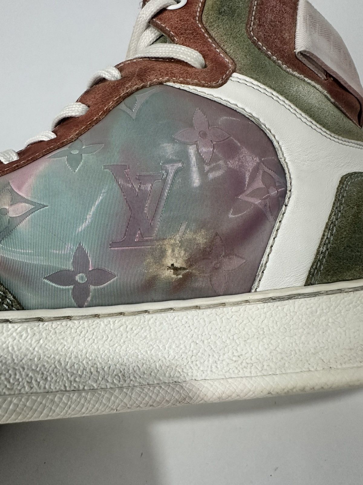 Louis Vuitton Louis Vuitton Monogram Canvas and Leather Rivoli Sneakers Size US 9.5 / EU 42-43 - 11 Thumbnail
